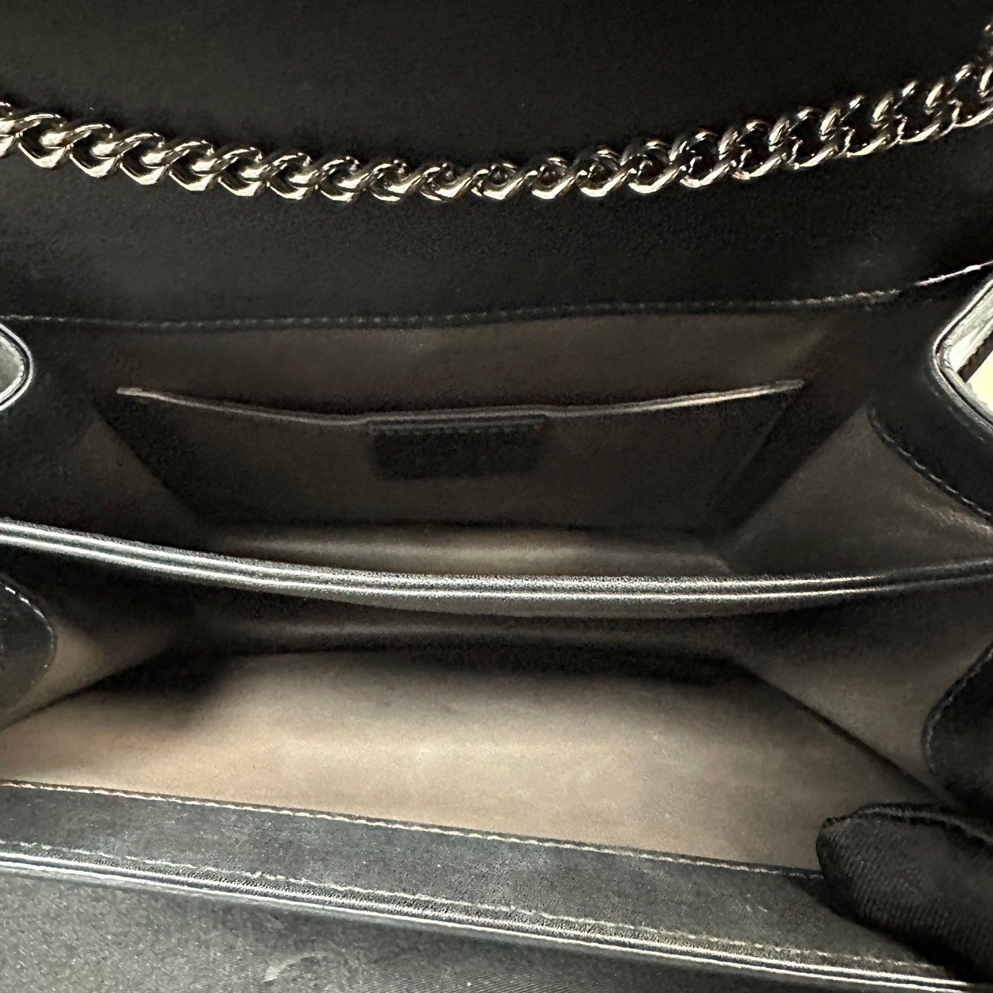 Gucci - Interlocking G Accordion Flap Bag - Patent leather - Black - (mini)