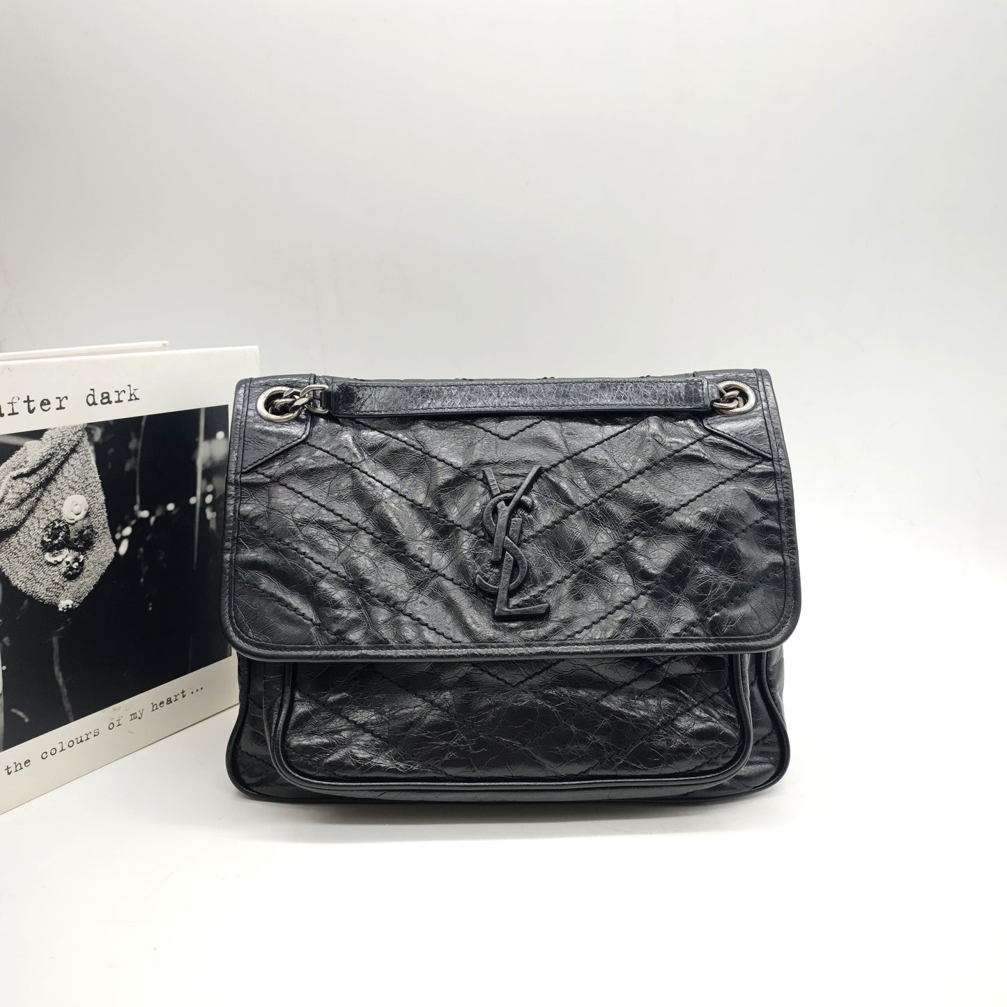 Saint Laurent - Niki Medium - Distressed waxed leather - Black - (medium)