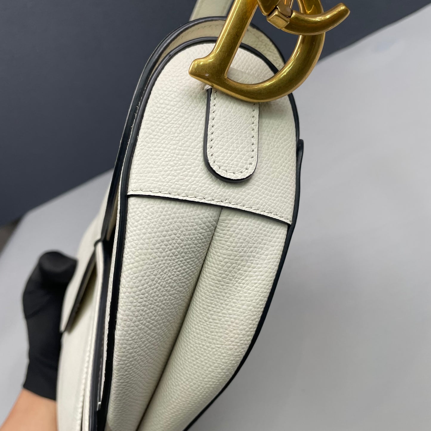 Dior - Saddle Bag - Grained calfskin leather - White - (Medium)