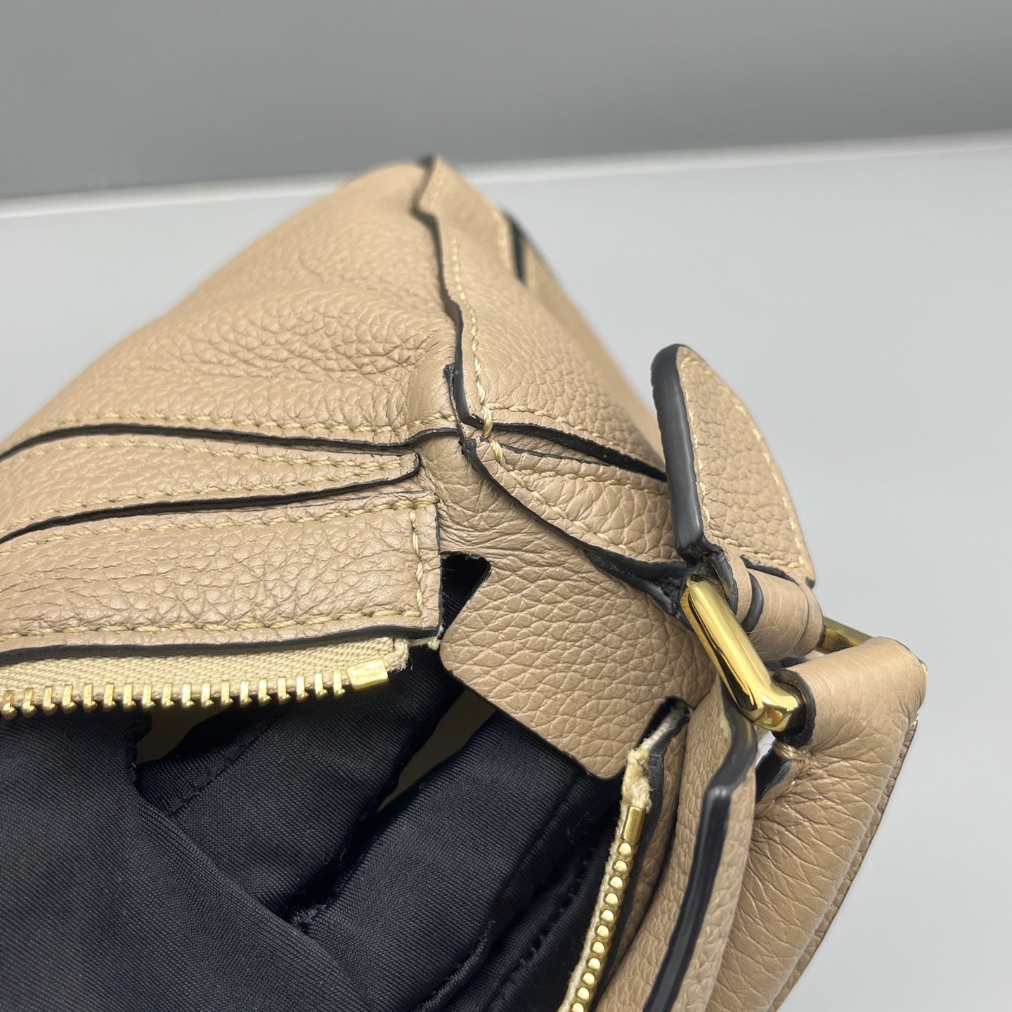LOEWE - Puzzle Mini Bag - Grained calfskin leather - Beige - (mini)