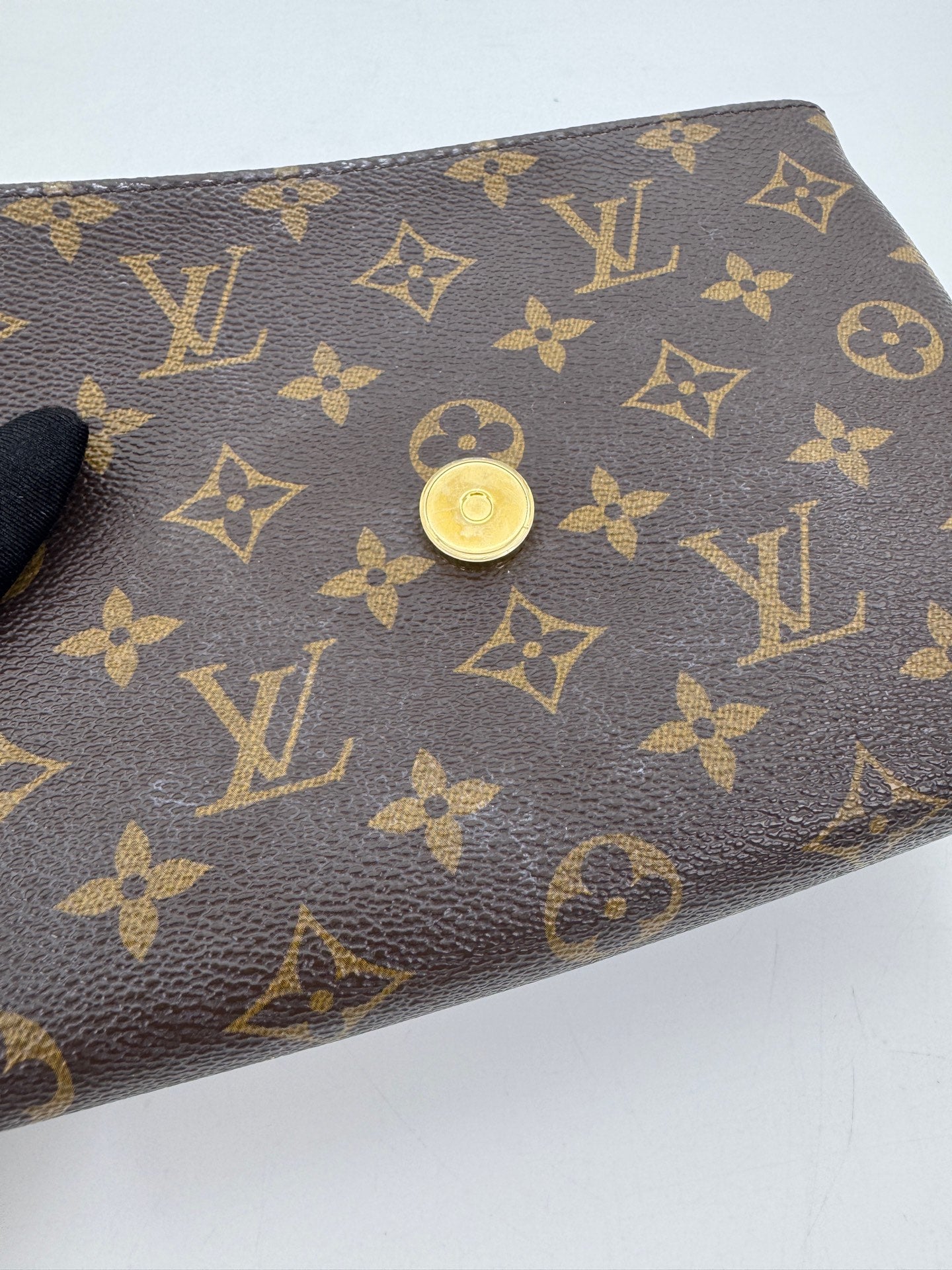 Louis Vuitton - Locky BB - Monogram coated canvas with black cowhide leather trim - Black - (small)