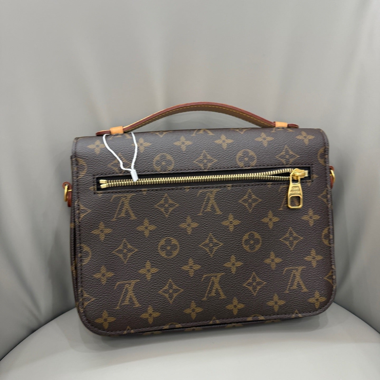 Louis Vuitton - Pochette Metis - Monogram coated canvas with natural cowhide leather trim - Brown - (medium)