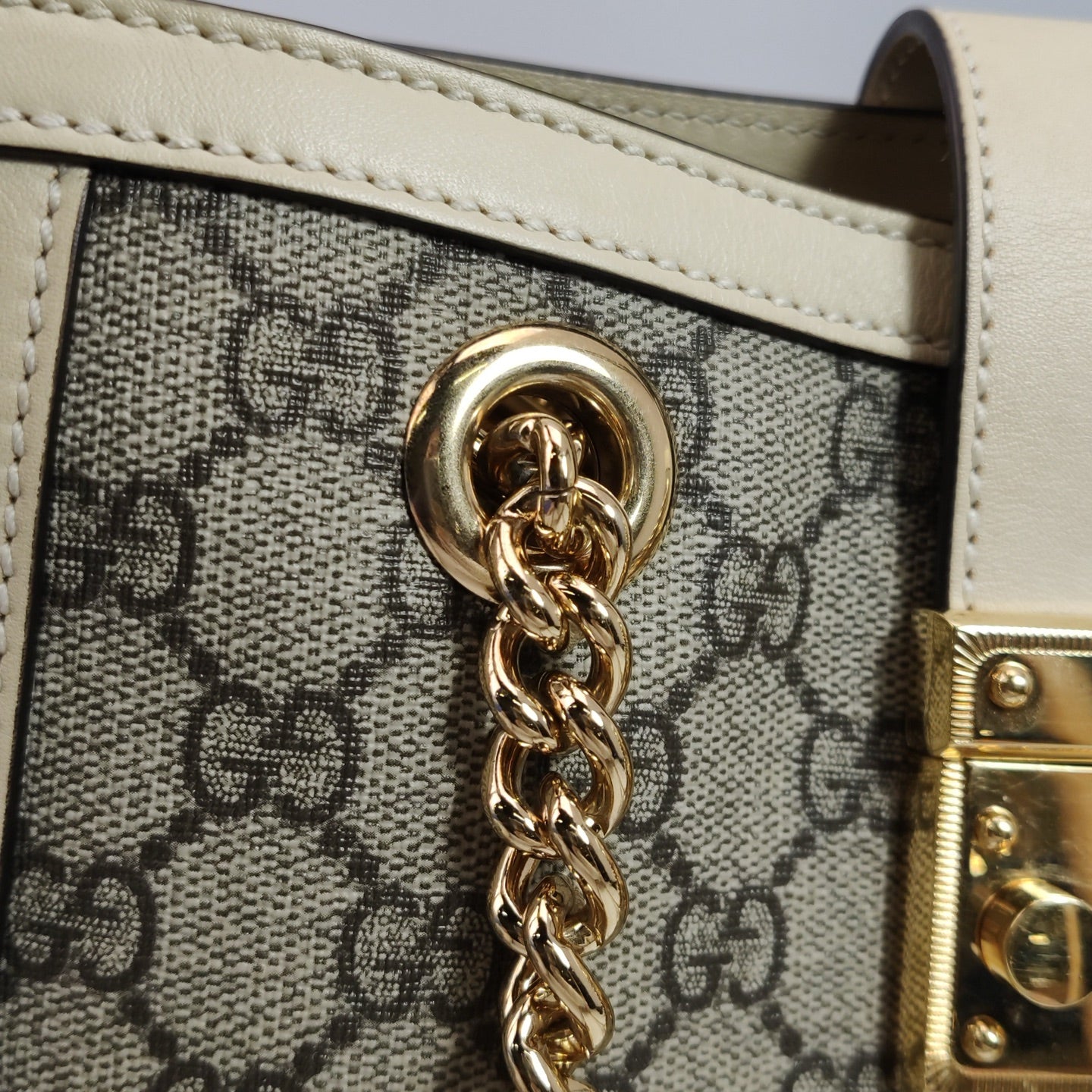 Gucci - Padlock Shoulder Bag 498156 KHNKG 9761 - GG Supreme canvas with leather trim - Beige - (Medium)