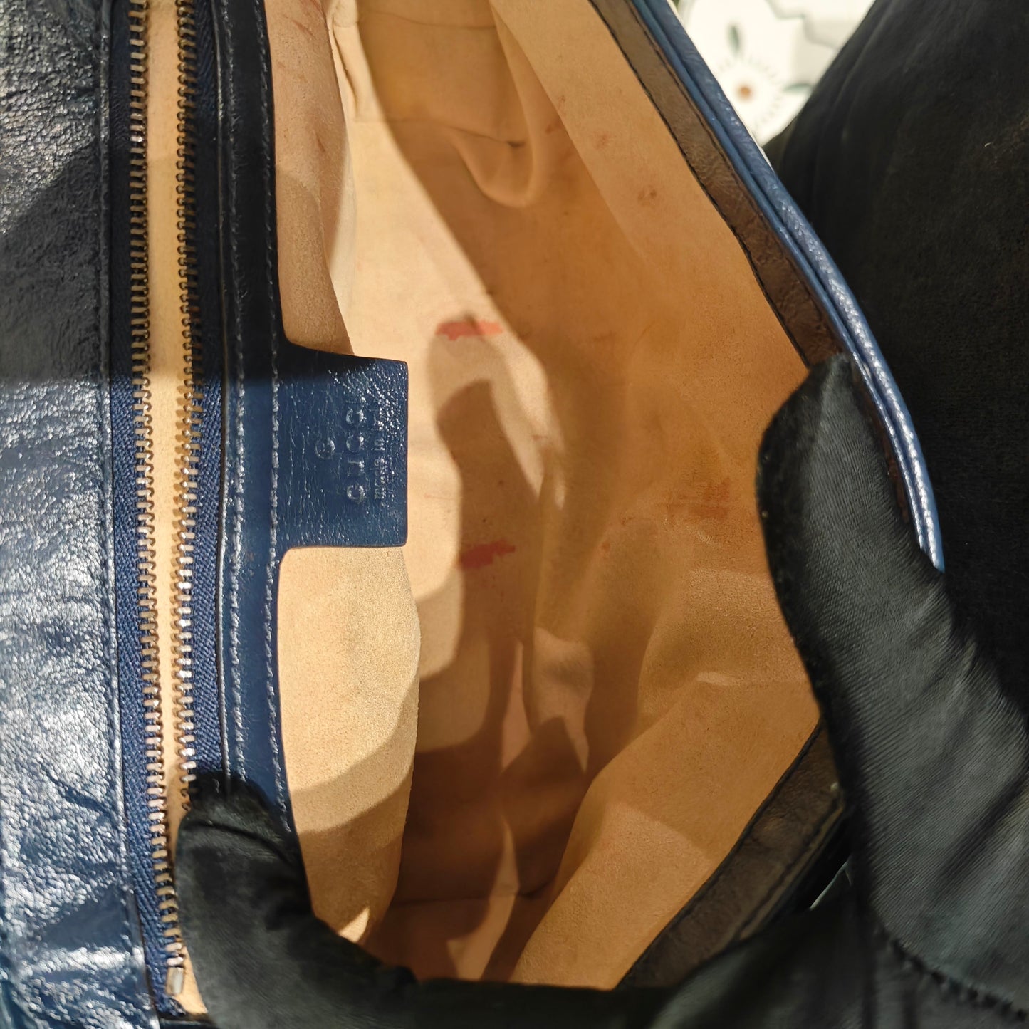 Gucci - Marmont - Leather - Beige with Navy Accents - (medium)