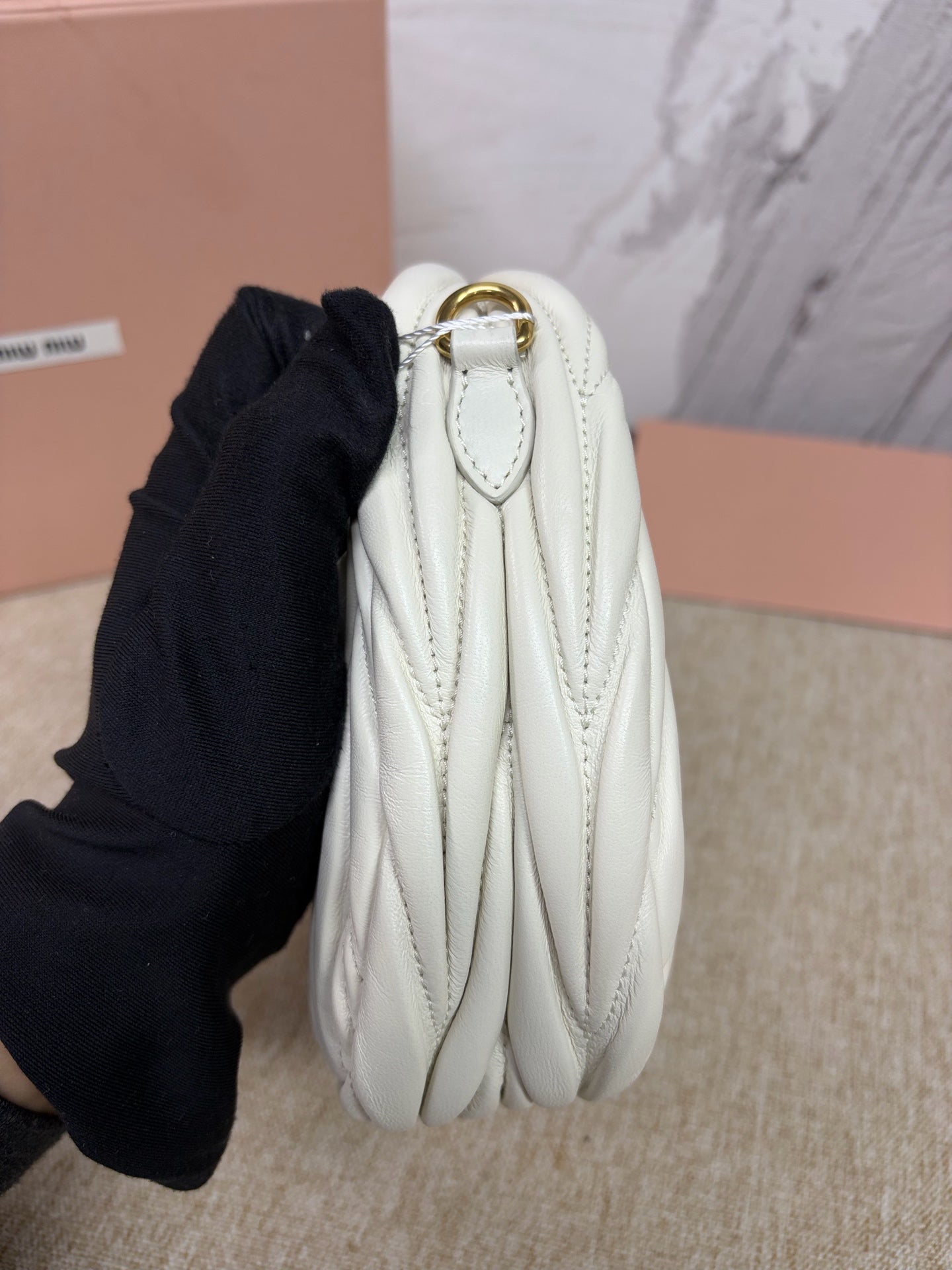 Miu Miu - Wander Matelassé Mini Bag - Lambskin leather - White with Gold-Tone Hardware - (mini)