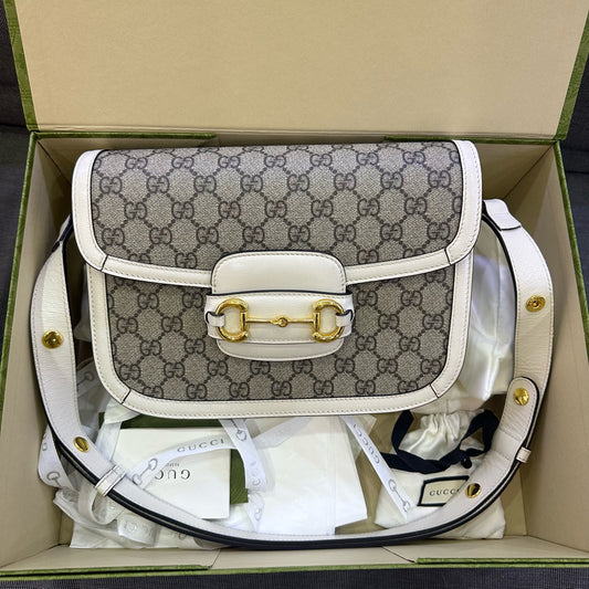 Gucci - 1955 Horsebit Shoulder Bag - GG Supreme canvas with leather trim - Beige with white trim - (Medium)