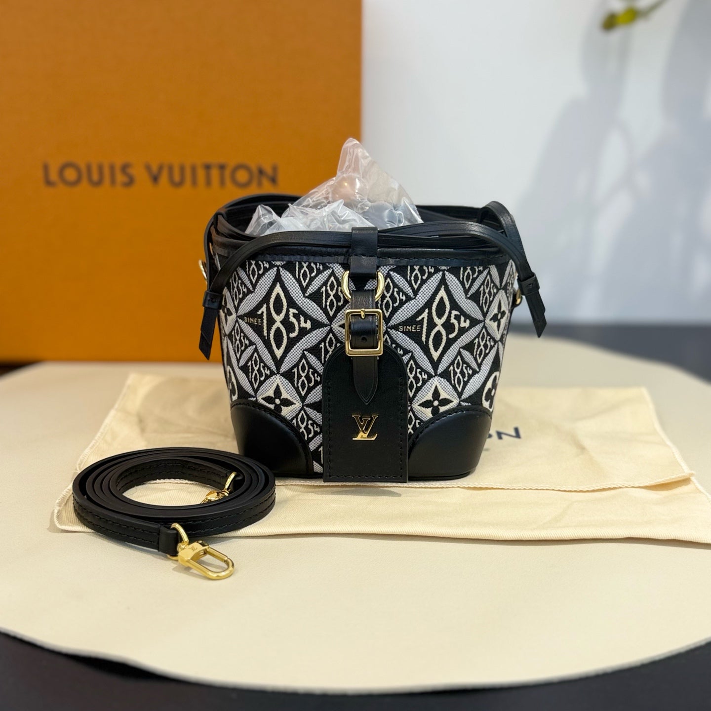 Louis Vuitton - Since 1854 Mini Bucket Bag - Jacquard canvas with leather trim - Black - (mini)