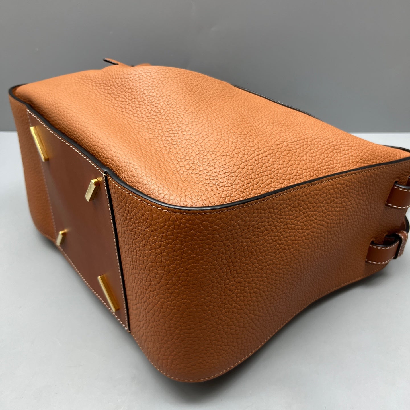 Loewe - Hammock Bag - Grained leather - Brown - (Small)