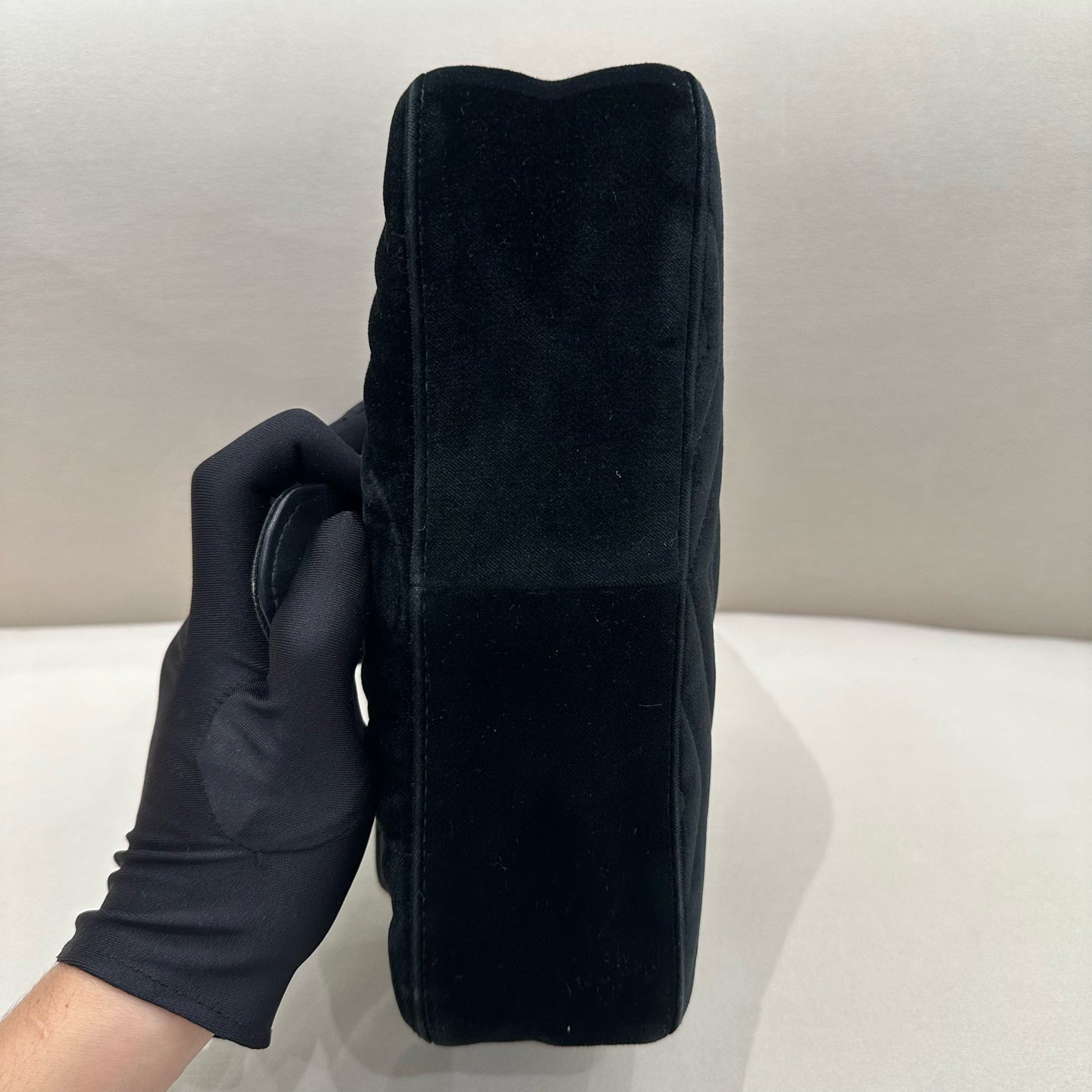 Gucci - GG Marmont Small Shoulder Bag - Velvet - Black - (small)