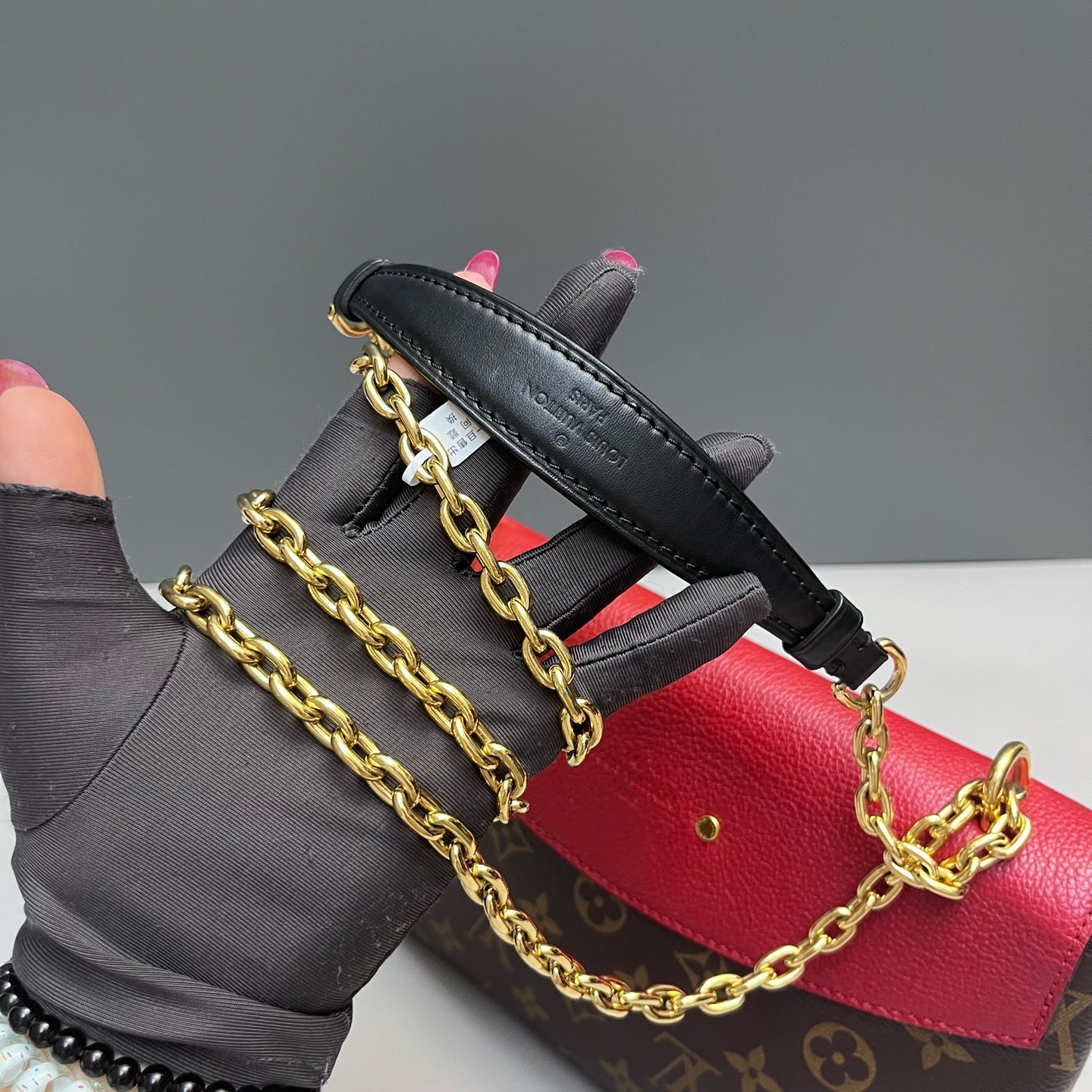 Louis Vuitton - Saint Placide - Monogram canvas and grained leather - Brown and Red with Gold-Tone Hardware - (Medium)