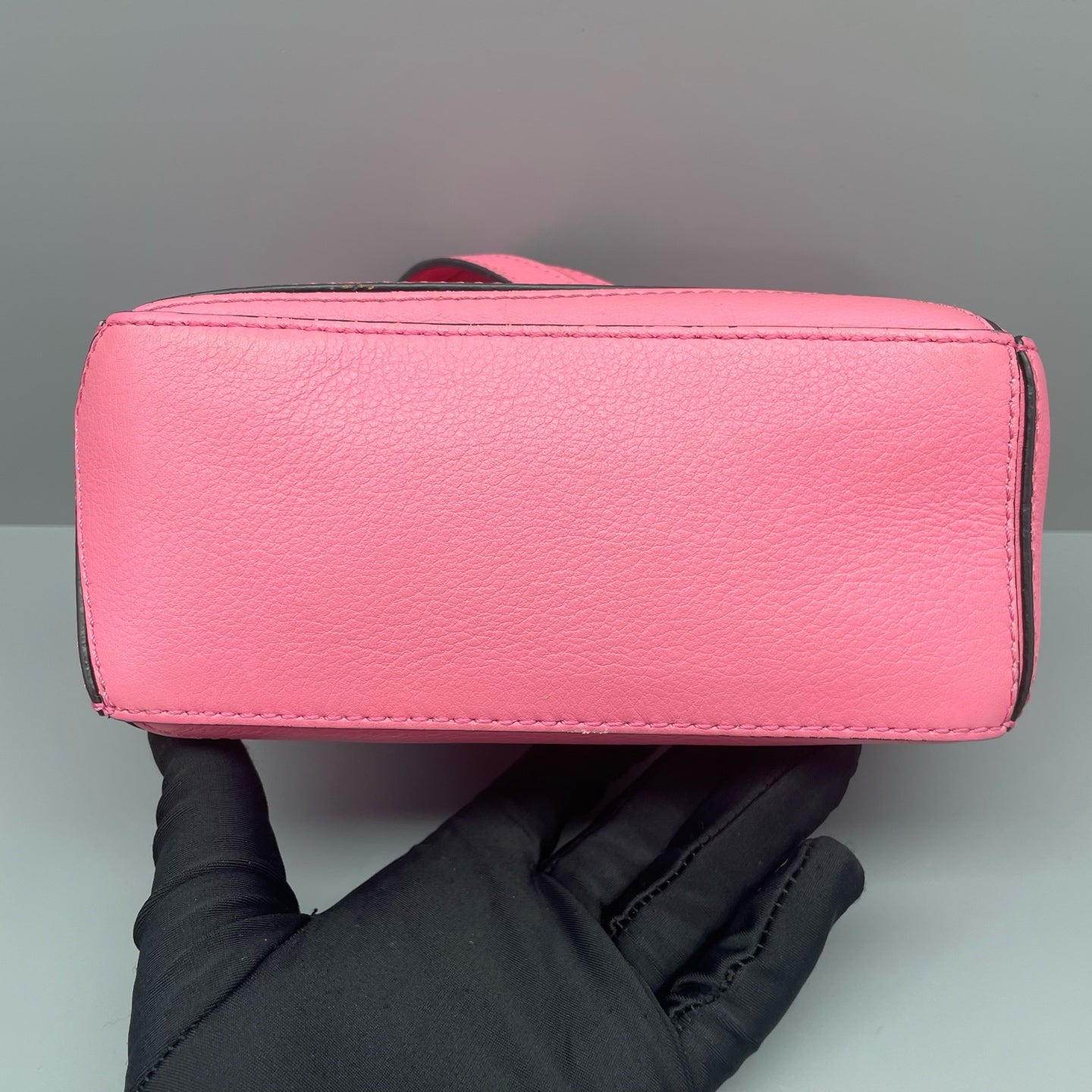 LOEWE - Puzzle Mini Bag - Grained calfskin leather - Pink - (mini)