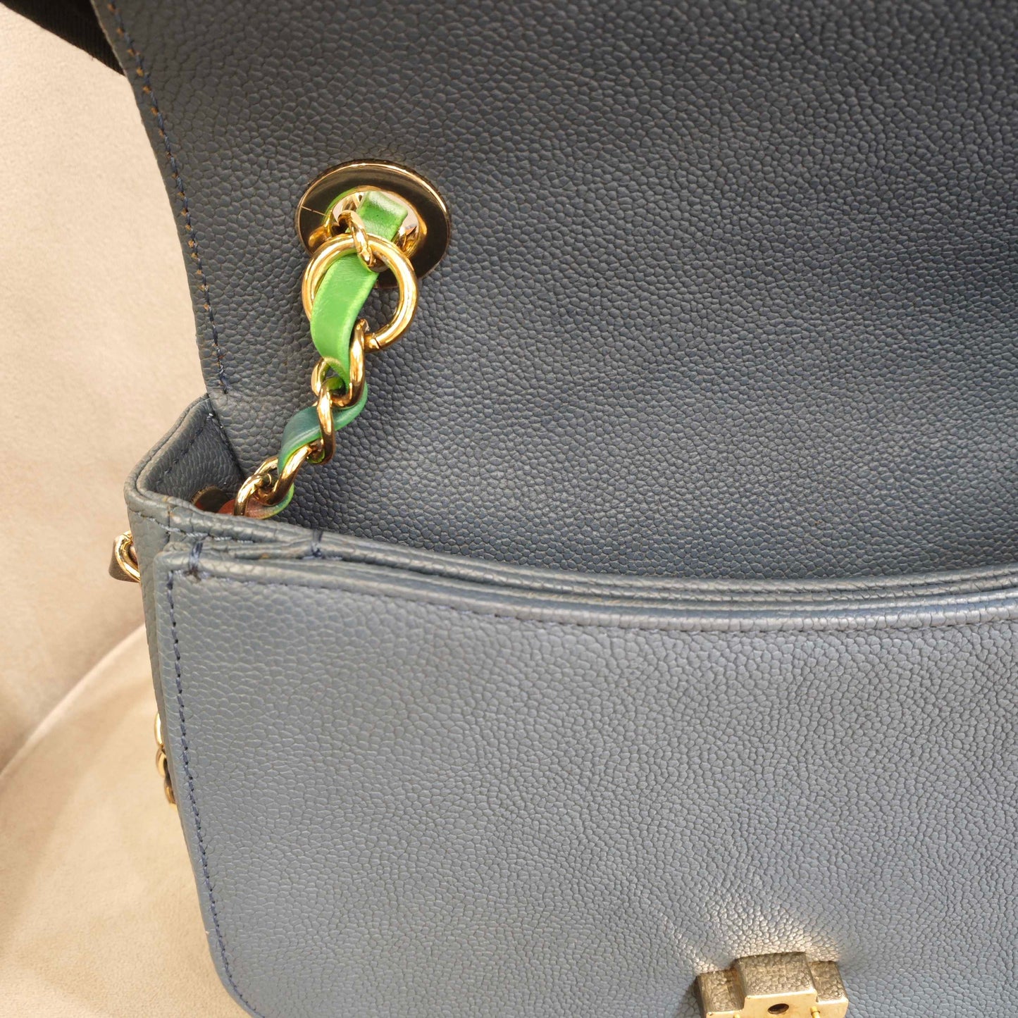 Chanel - Cuba Messenger Bag - Caviar leather - Blue - (Small)