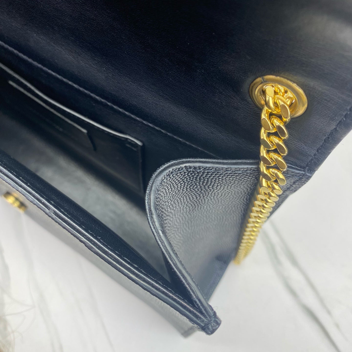 Saint Laurent - Kate Medium Tassel Bag - Grained calfskin leather - Black - (medium)