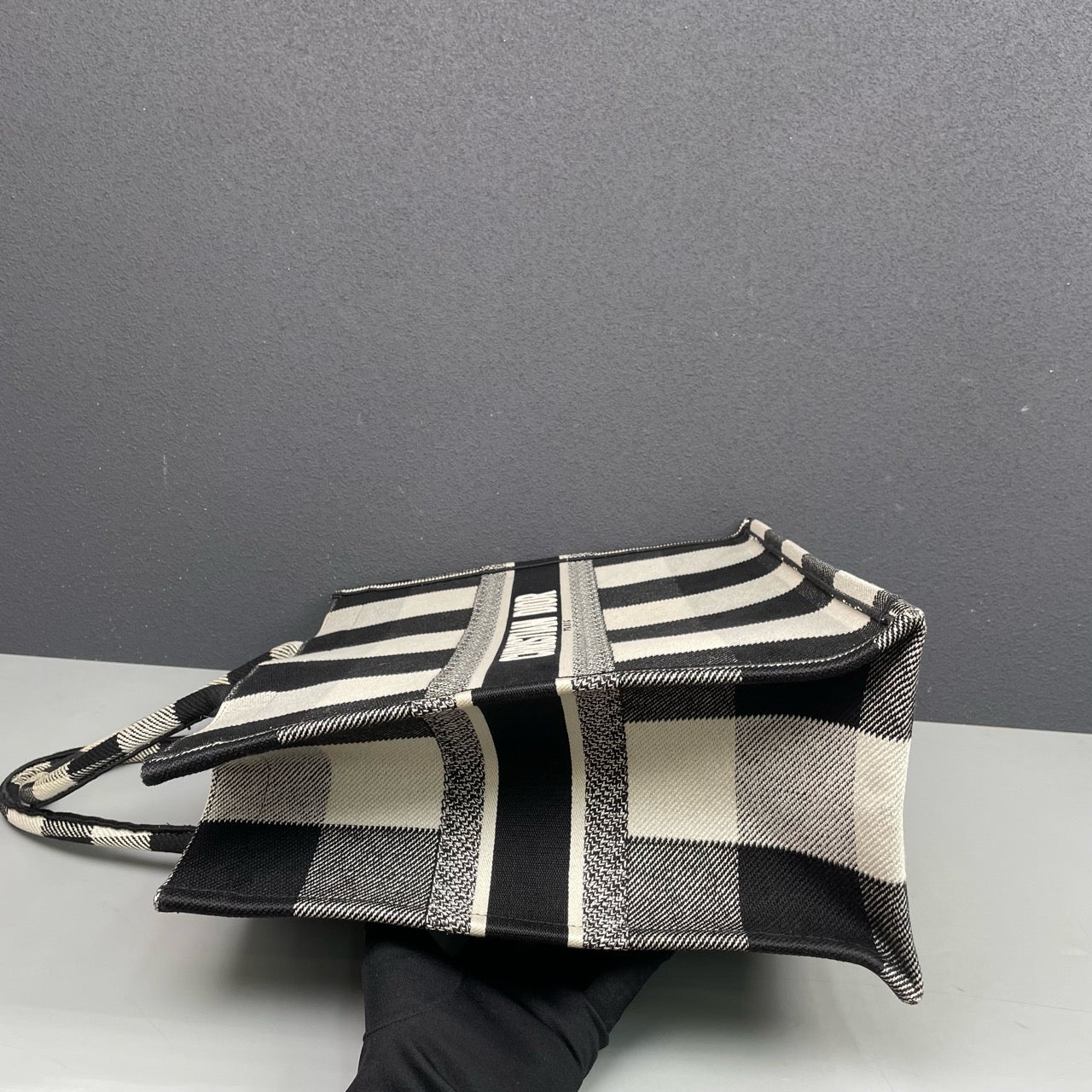 Dior - Book Tote Small M1265ZRUY_M041 - Cloth - Multicolour - (small)