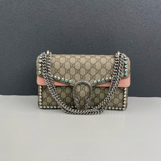 Gucci - Dionysus GG Supreme Shoulder Bag with Crystal Embellishment - GG Supreme coated canvas and pink suede leather with iridescent crystal embellishments - Beige, Pink and Multicolour crystals with Silver-Tone Hardware - (Medium)
