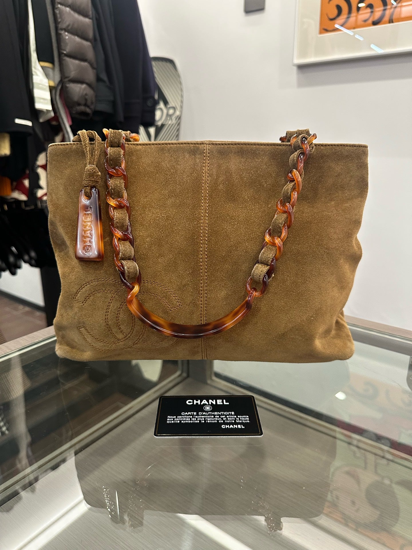 Chanel - Suede Tortoiseshell Chain Shoulder Bag - Suede - Brown - (medium)