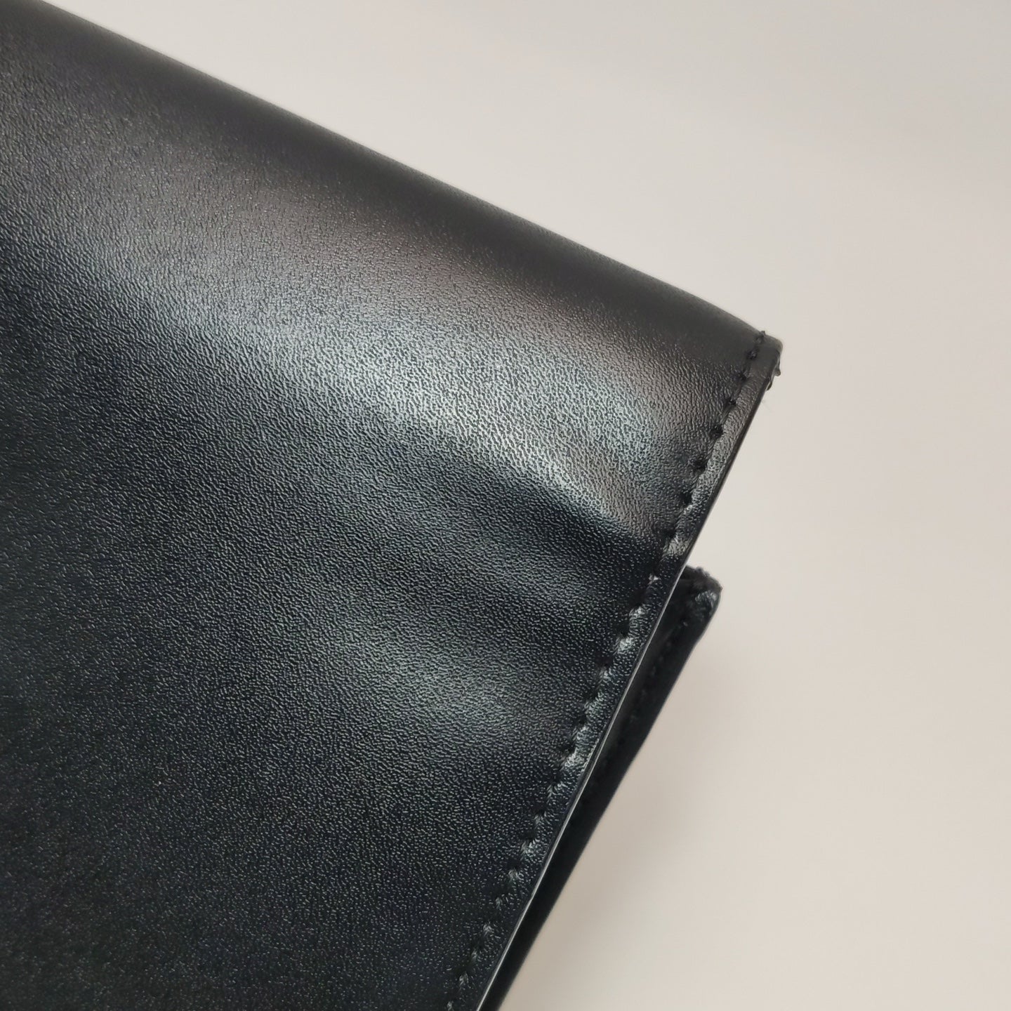 Fendi - Monster Chain Wallet - Leather - Black - (Mini)