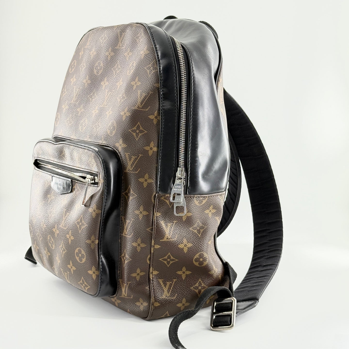 Louis Vuitton - Josh - Monogram coated canvas and leather - Brown and Black - (medium)