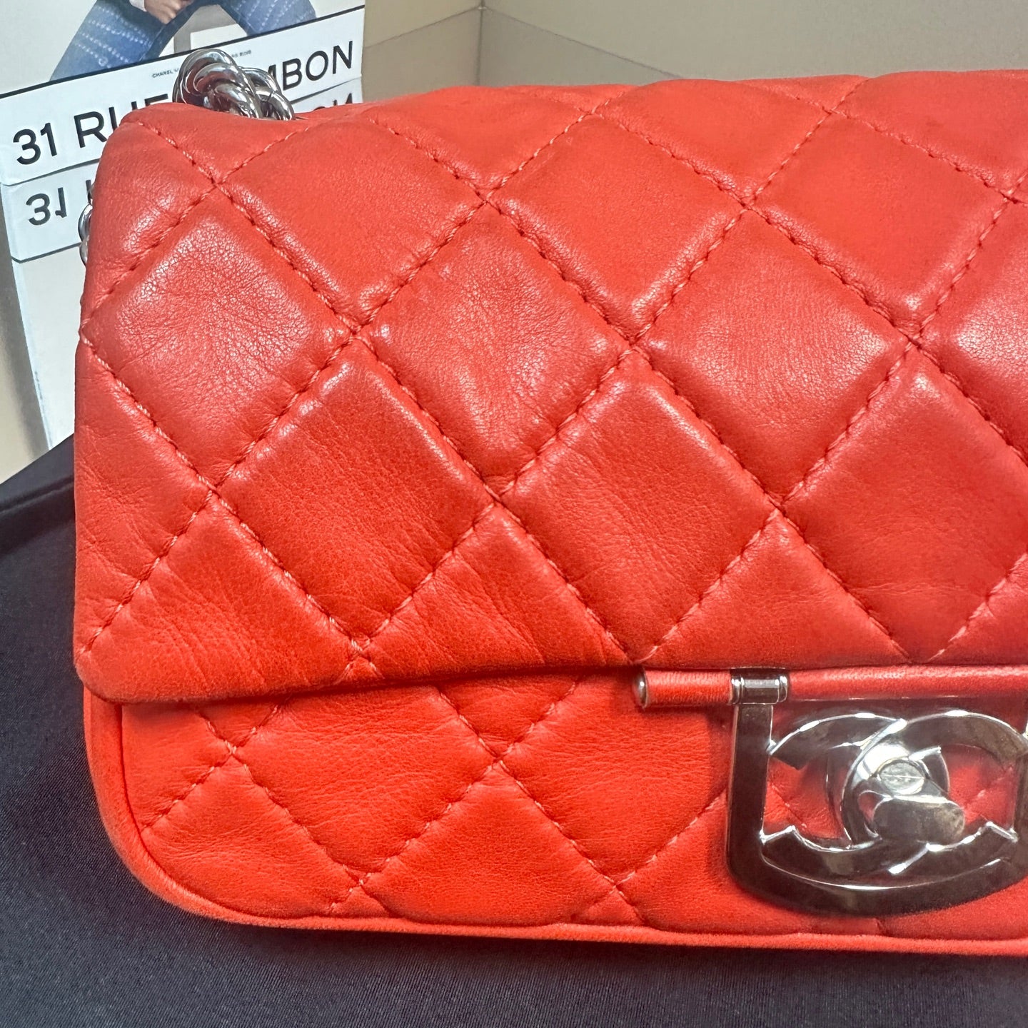 Chanel - Seasonal Large Logo Flap Bag - Lambskin leather - Red - (Medium)