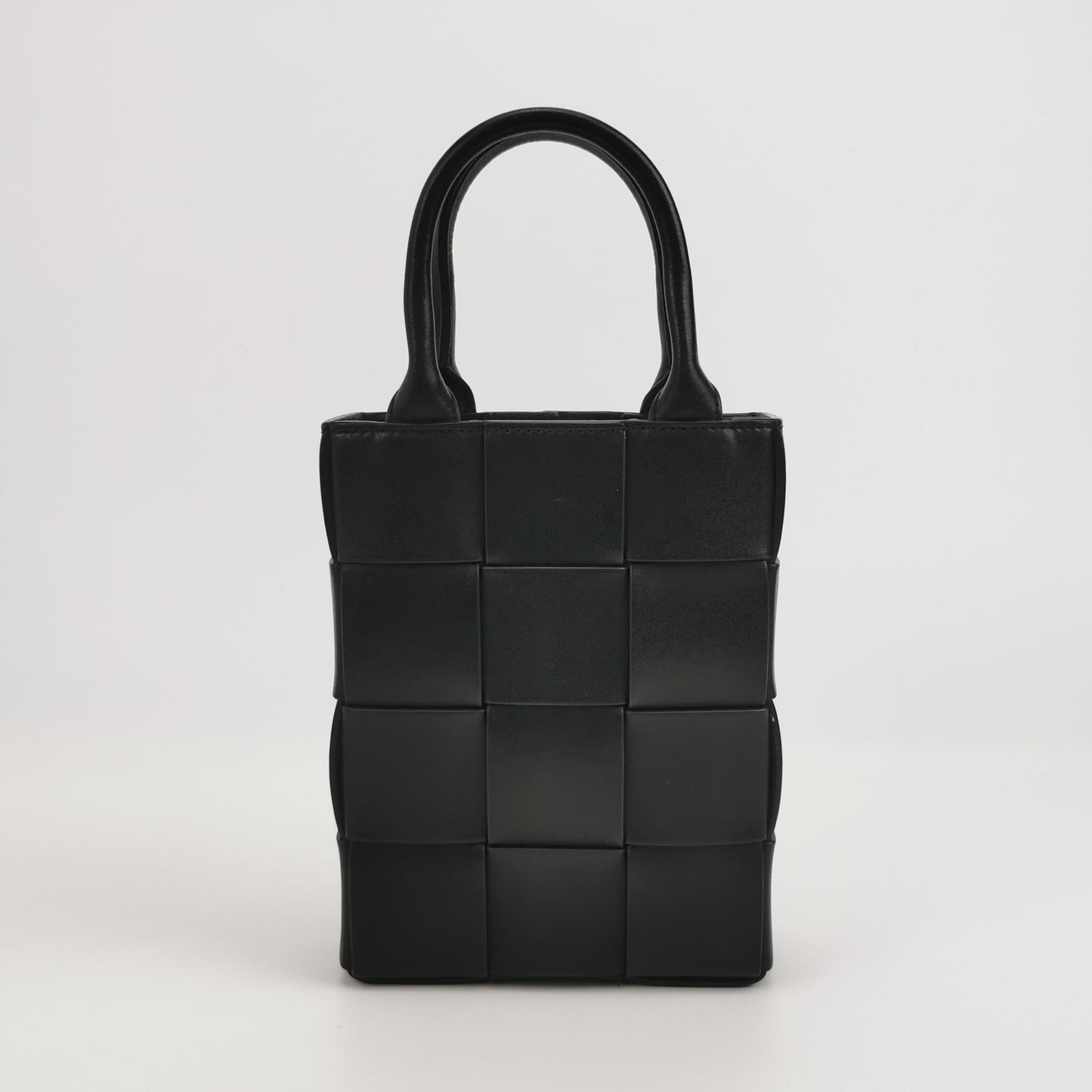 Bottega Veneta - Cassette Tote - Grained calfskin leather - Black - (mini)