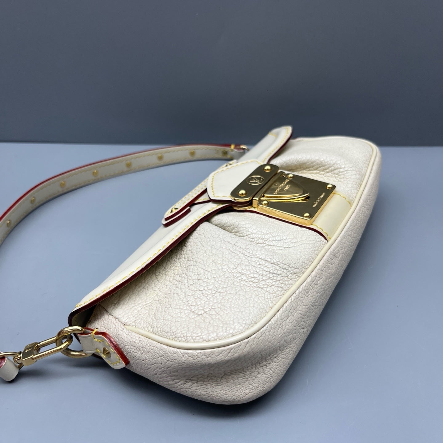 Louis Vuitton - Suhali Shoulder Bag - Goatskin leather - Beige - (small)