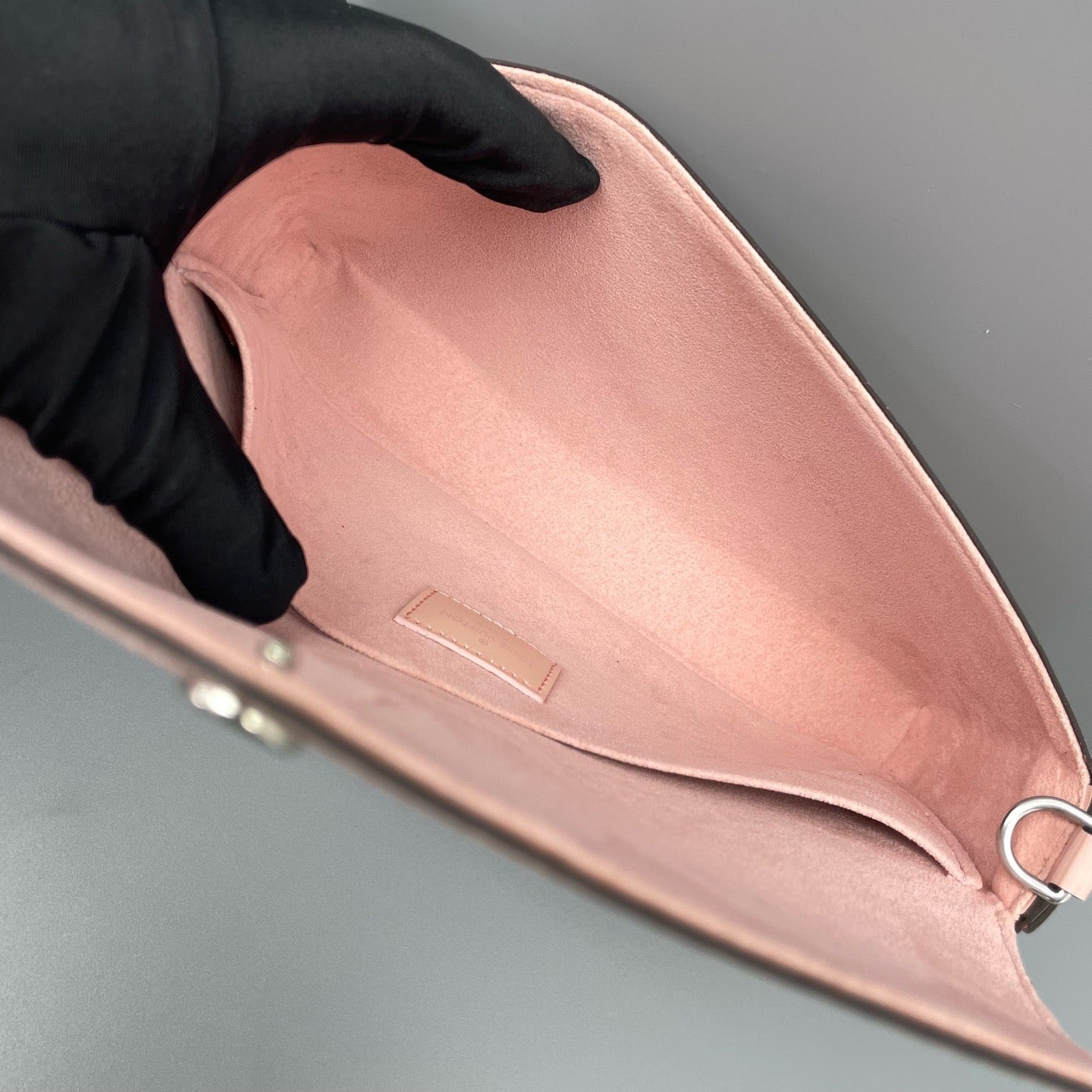 Louis Vuitton - Pochette Félicie - Epi leather - Pink - (Small)
