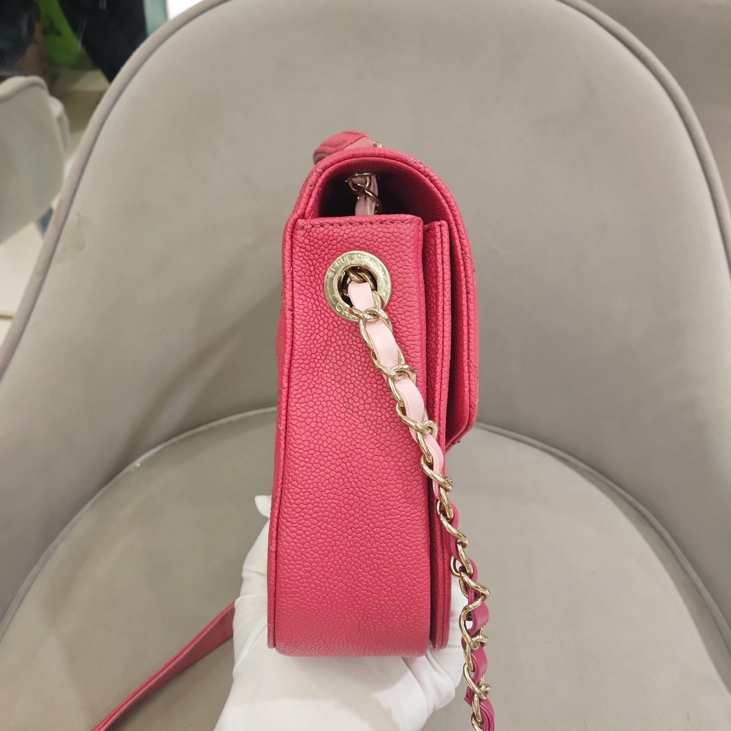 Chanel - Cuba Rainbow Series Messenger Bag - Leather - Pink - (Medium)