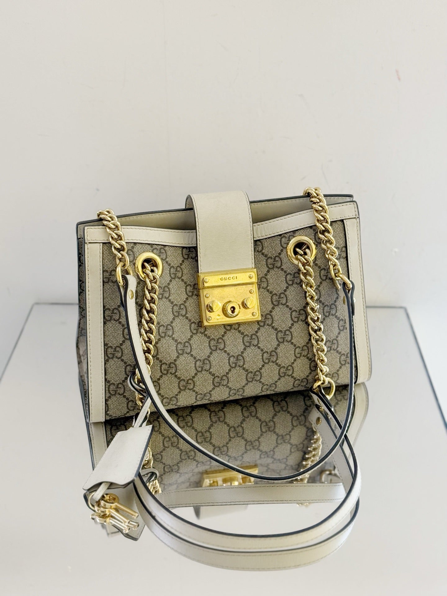Gucci - Padlock - GG Supreme coated canvas with leather trim - Beige - (Small)