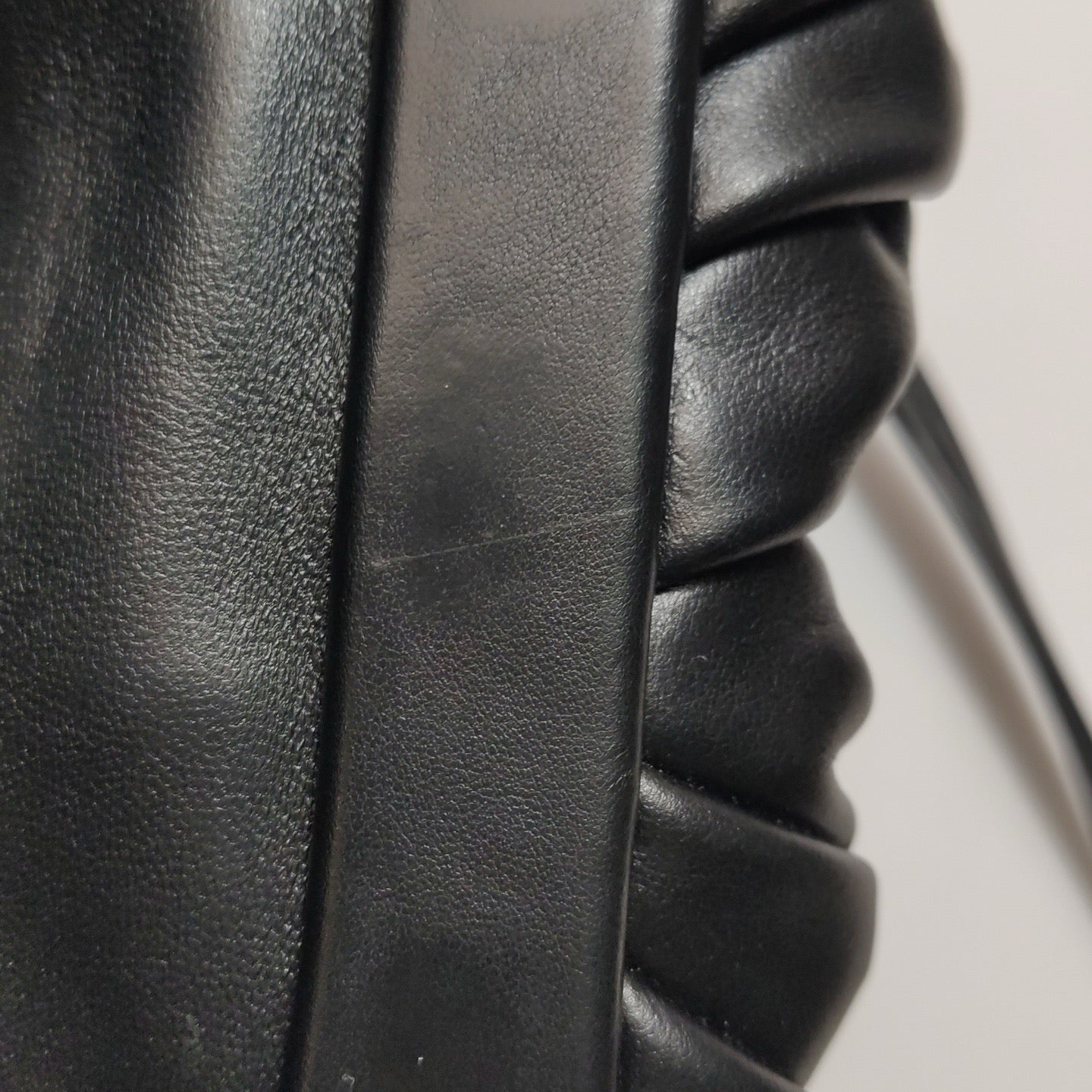 Givenchy - Kenny Soft Hobo Bag - Sheep leather exterior, cow leather lining - Black - (Medium)