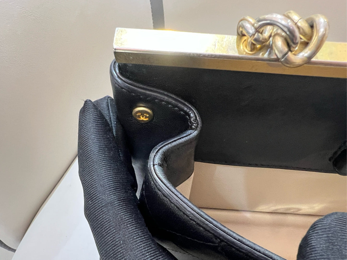 Chanel - Trendy CC - Leather - Black - (Small)
