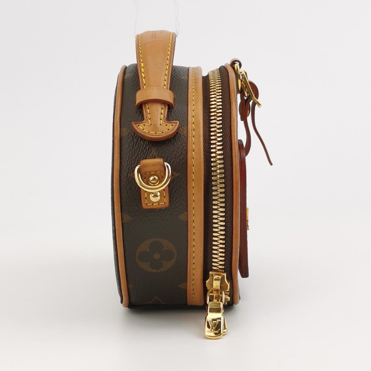 Louis Vuitton - MINI BOITE CHAPEAU - Monogram coated canvas with Vachetta leather trim - Brown - (mini)