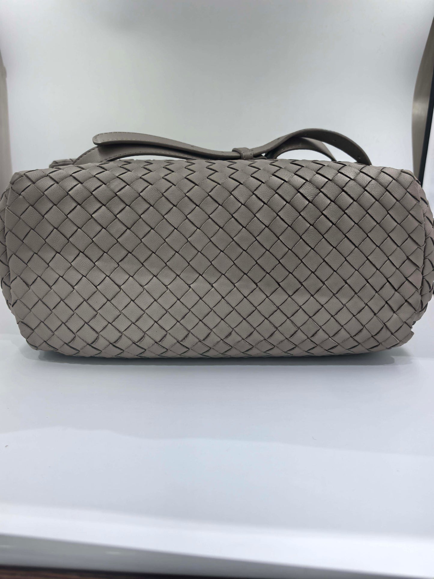Bottega Veneta - Intrecciato Flap Shoulder Bag - Leather - Grey - (medium)