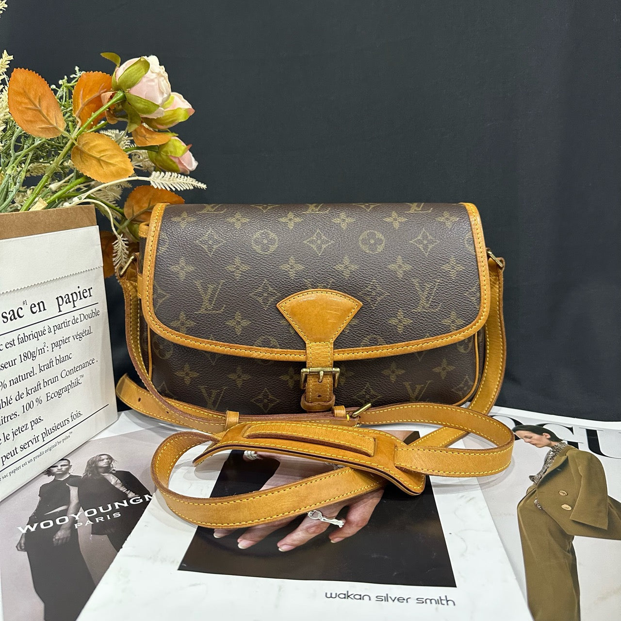 Louis Vuitton - Monogram Flap Shoulder Bag - Coated canvas, Vachetta leather - Brown - (medium)