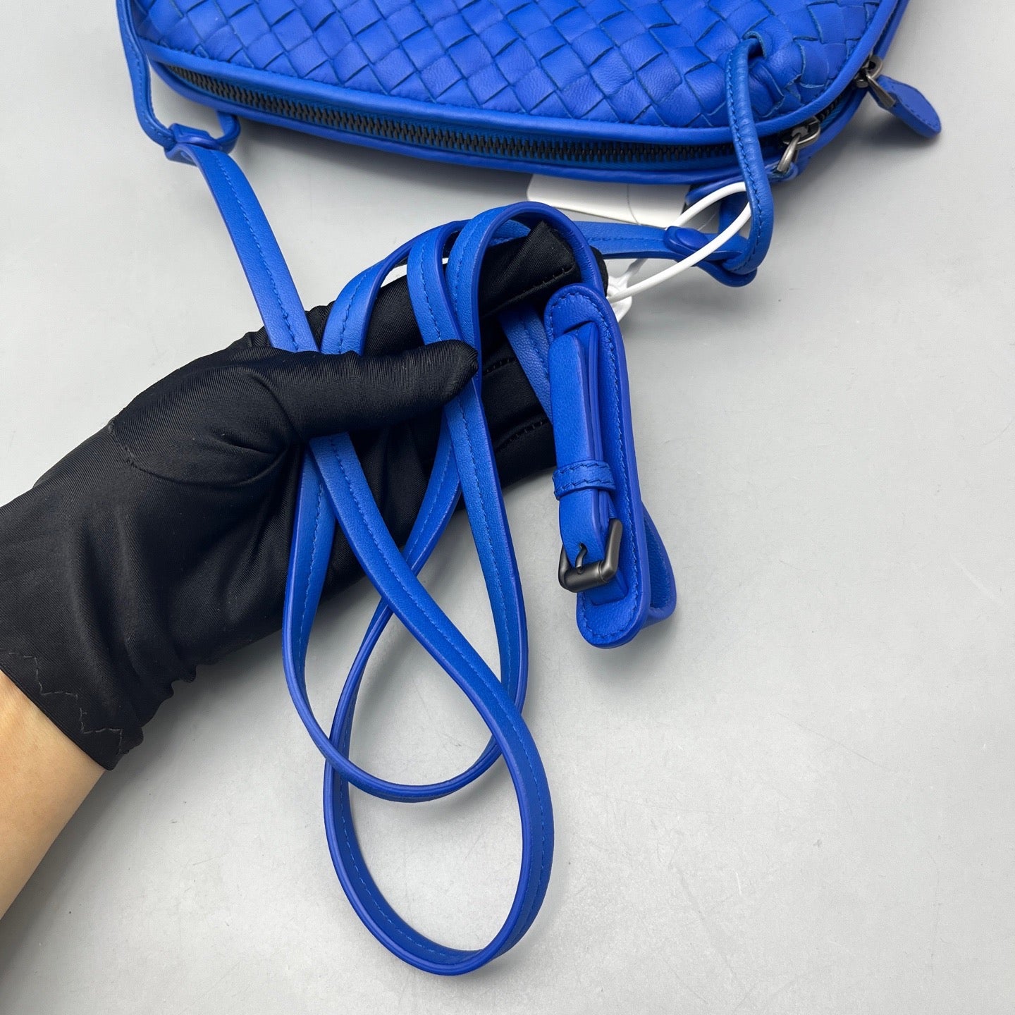 Bottega Veneta - Intrecciato Crossbody Camera Bag - Leather - Blue - (Small)