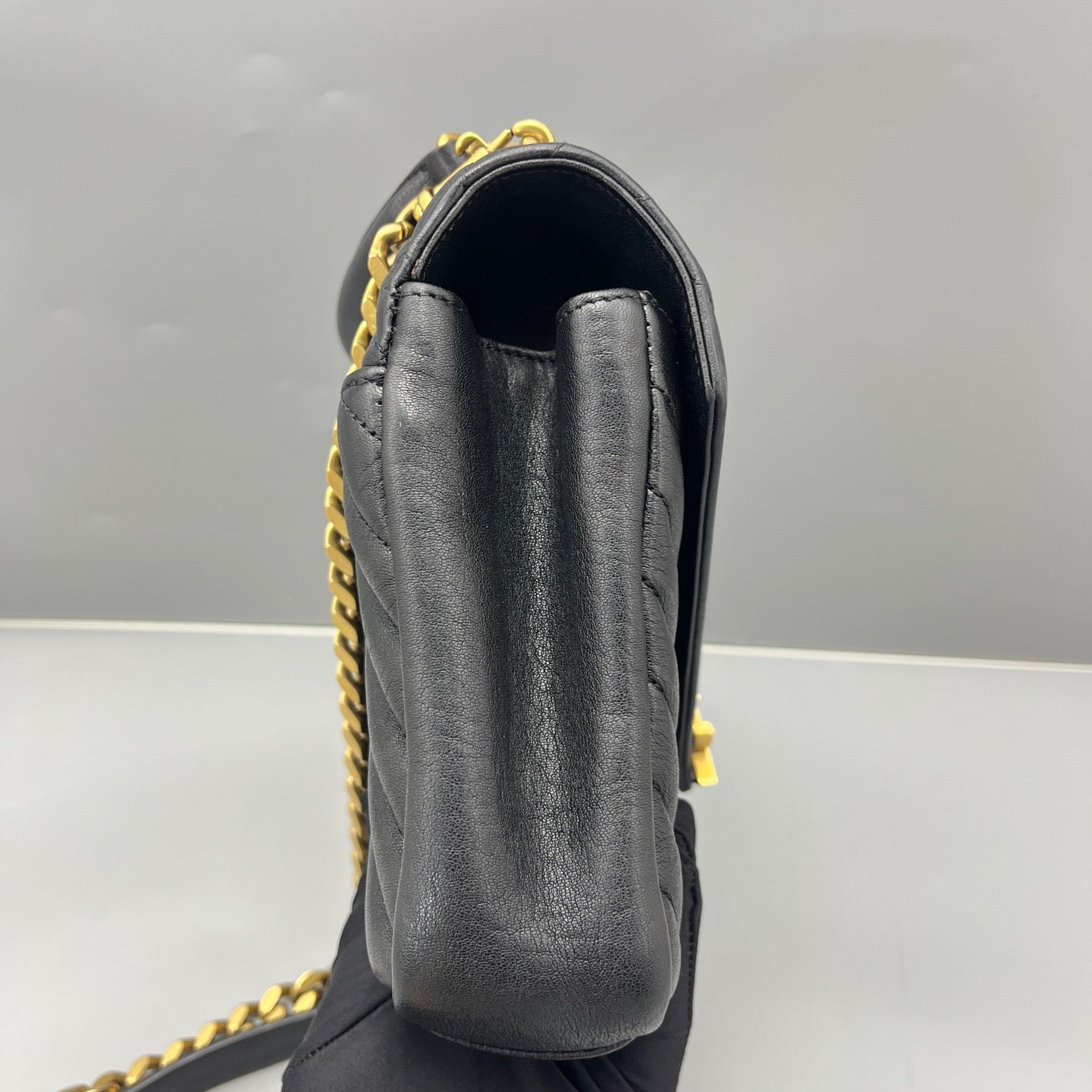 Saint Laurent - Collège Monogram Messenger Bag - Calfskin leather - Black - (medium)