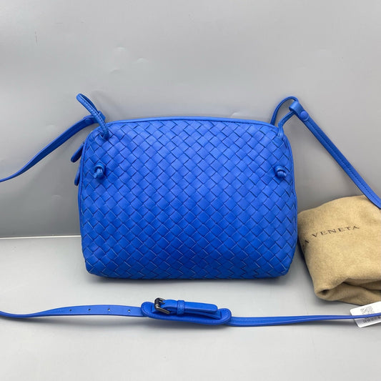 Bottega Veneta - Intrecciato Crossbody Camera Bag - Leather - Blue - (Small)