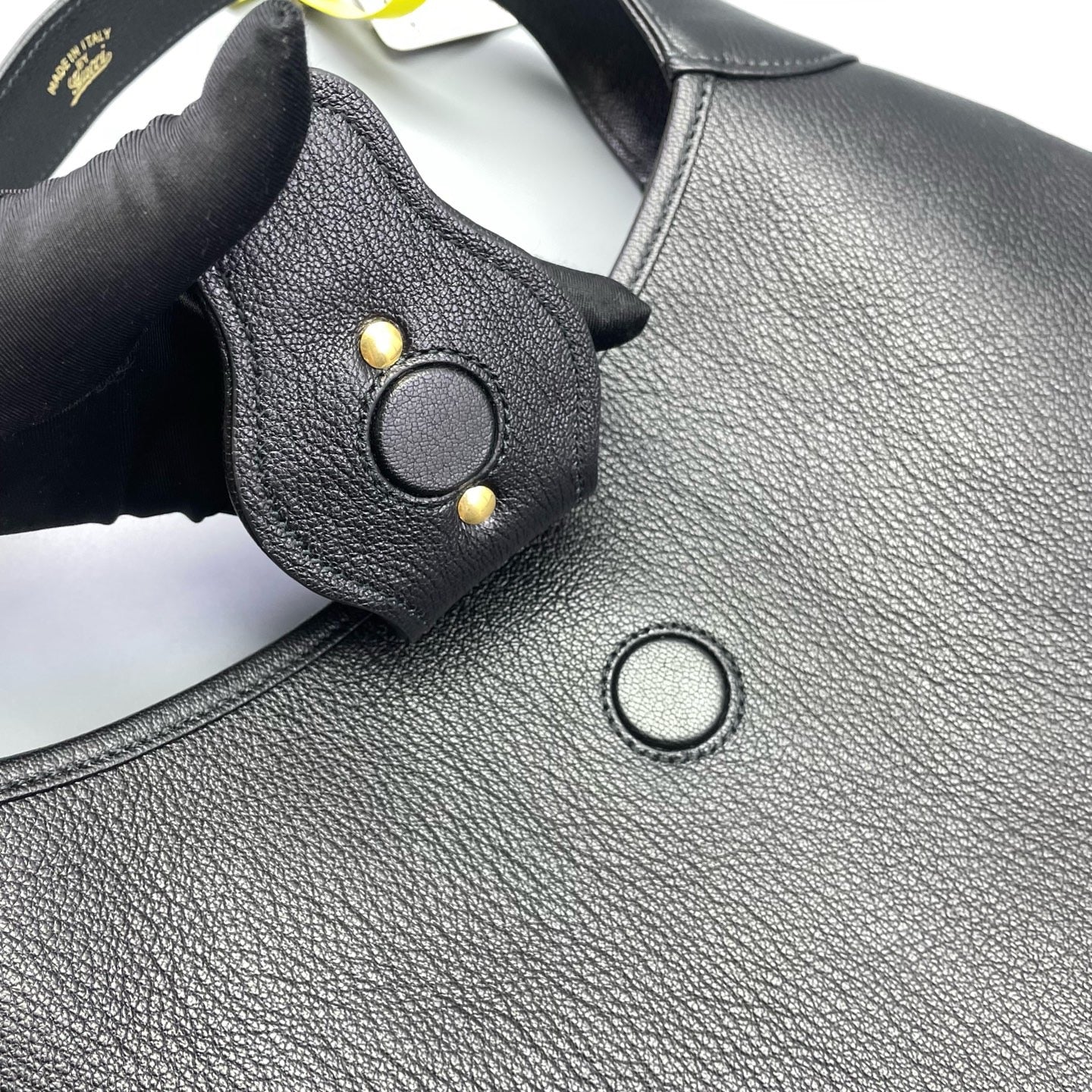 Gucci - Half Moon Shoulder Bag - Leather - Black - (medium)