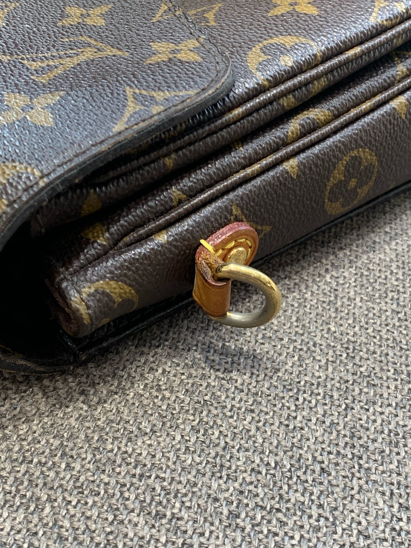 Louis Vuitton - Pochette Métis M44875 - Monogram coated canvas with Vachetta leather trim - Brown - (medium)
