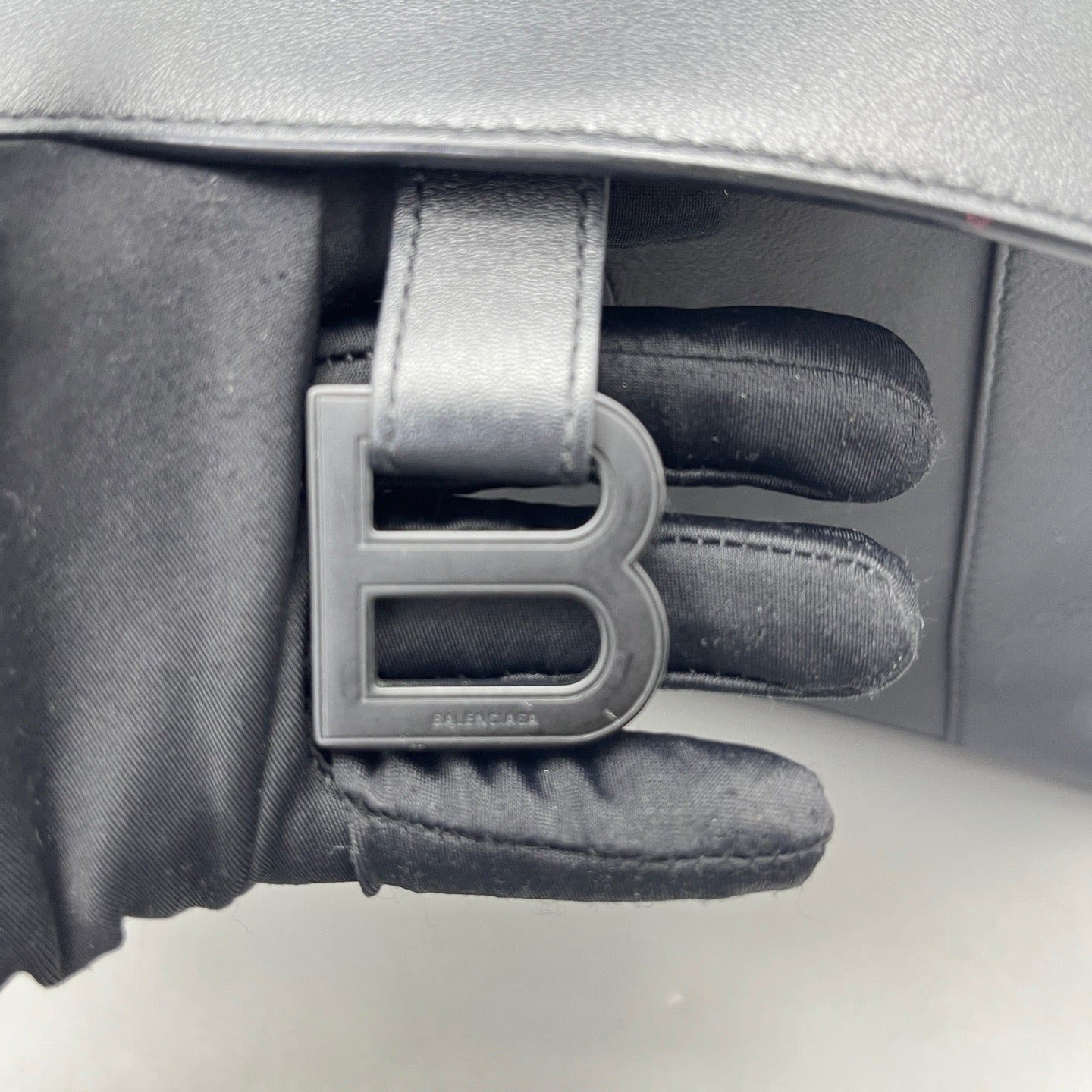 Balenciaga - Crush - Leather - Black - (Medium)