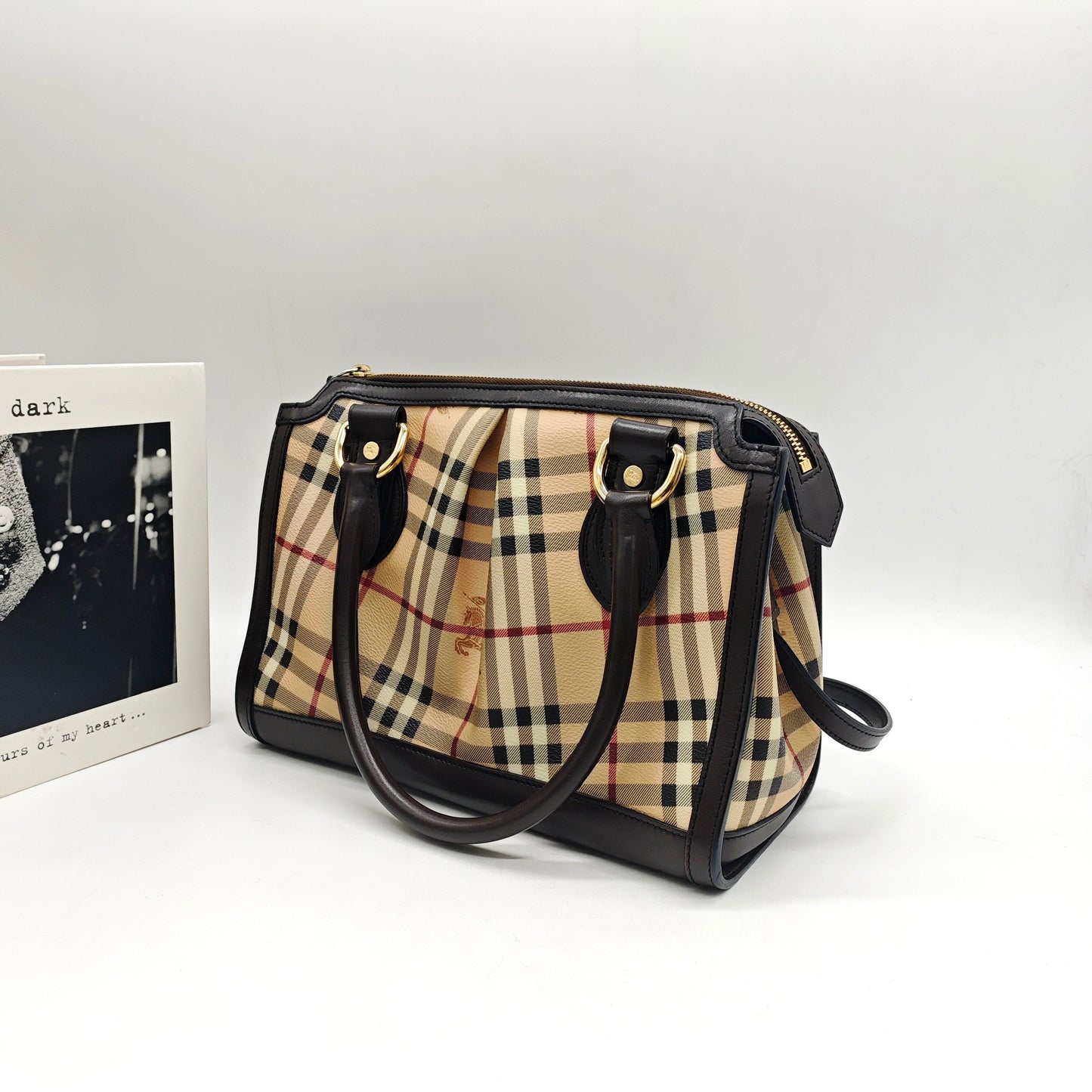 Burberry - Equestrian Knight Check Tote Bag - Coated canvas with leather trim - Beige and Brown - (Medium)