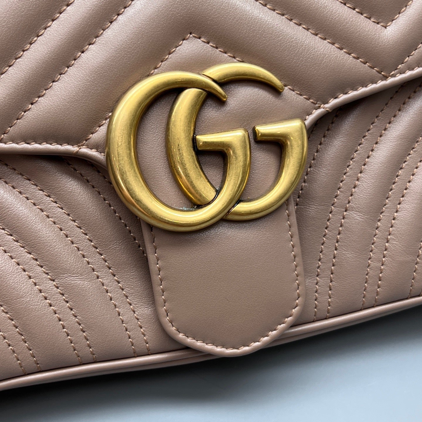 Gucci - GG Marmont Matelassé Shoulder Bag - Leather - Beige - (medium)