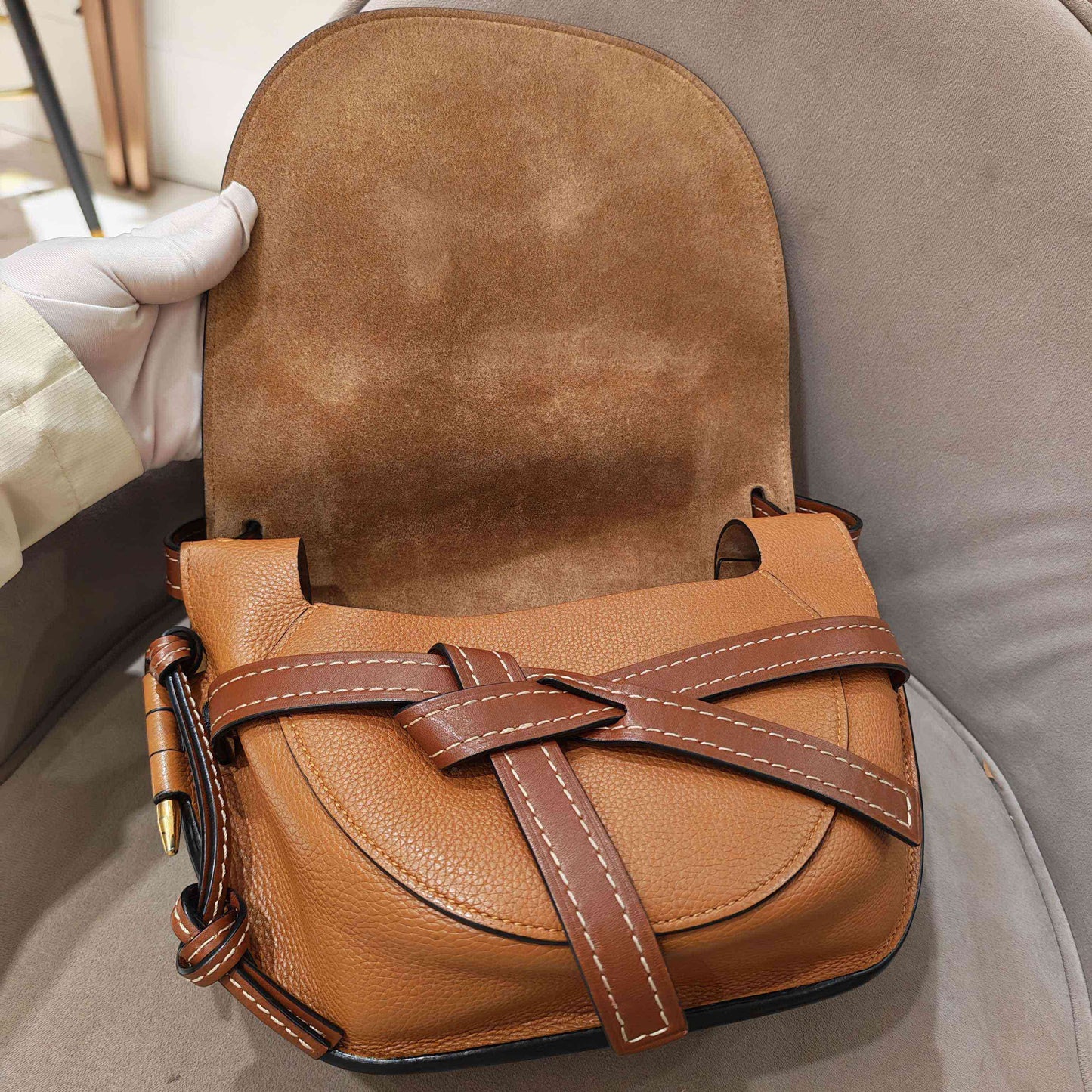 Loewe - Gate Bag - Grained calfskin leather - Caramel and Brown - (Medium)