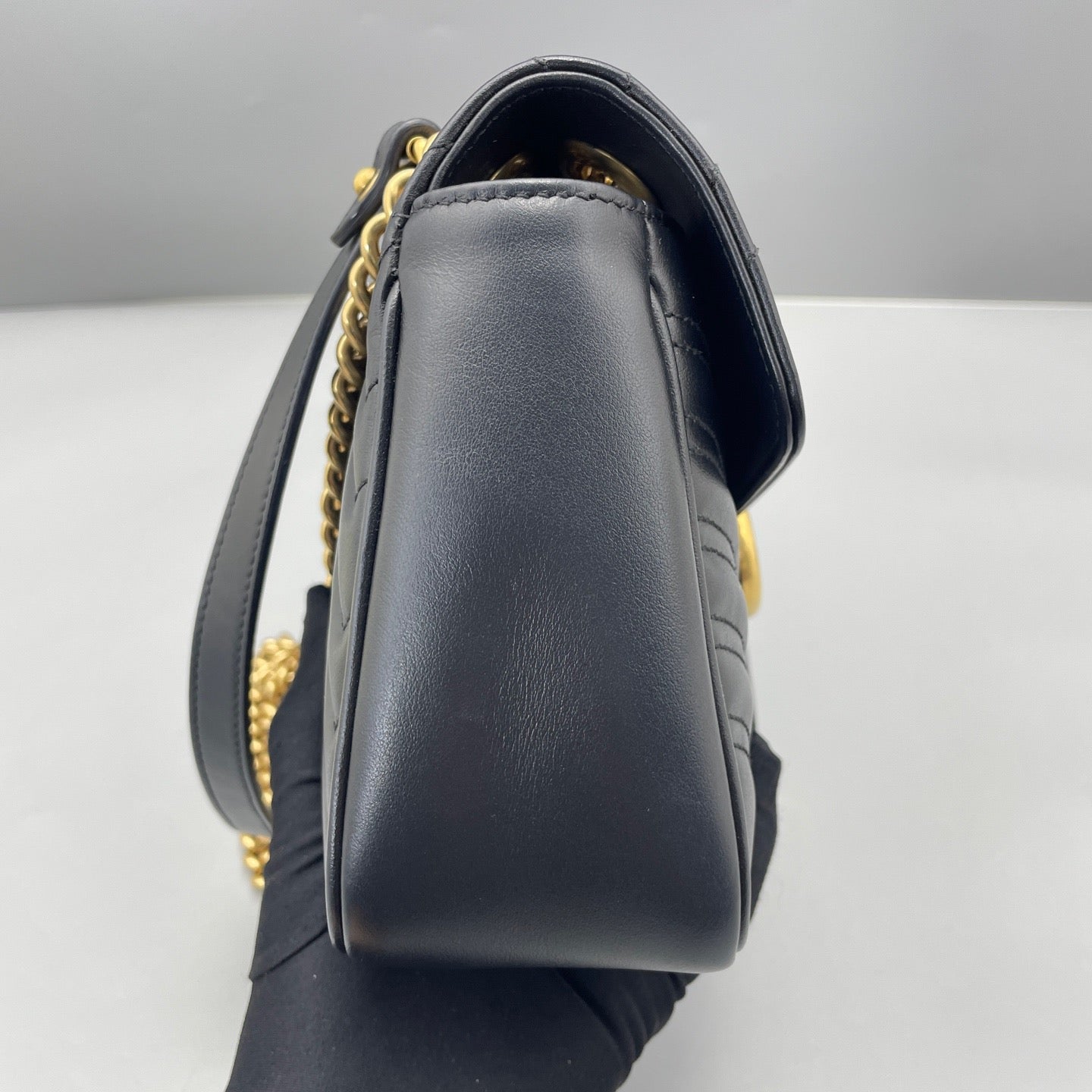 Gucci - Marmont Flap Bag 26 - Leather - Black - (Medium)