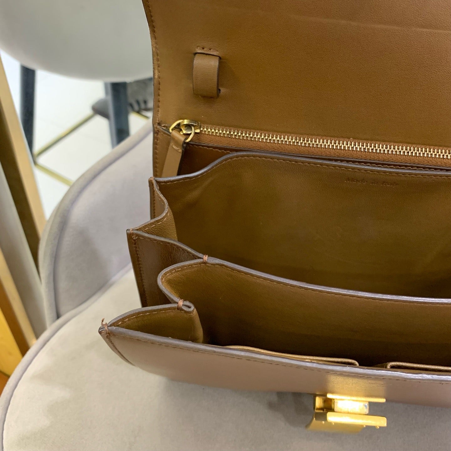Celine - Classic Box - Calfskin leather - Brown - (Medium)