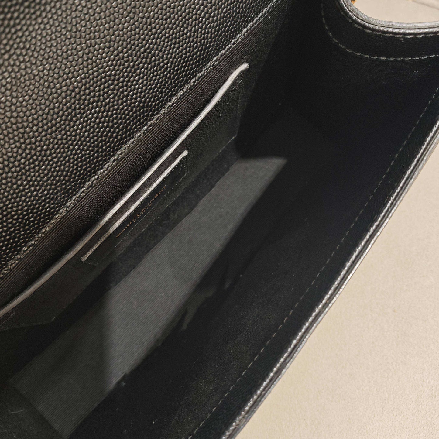 Saint Laurent - Kate - Grained calfskin leather - Black - (small)