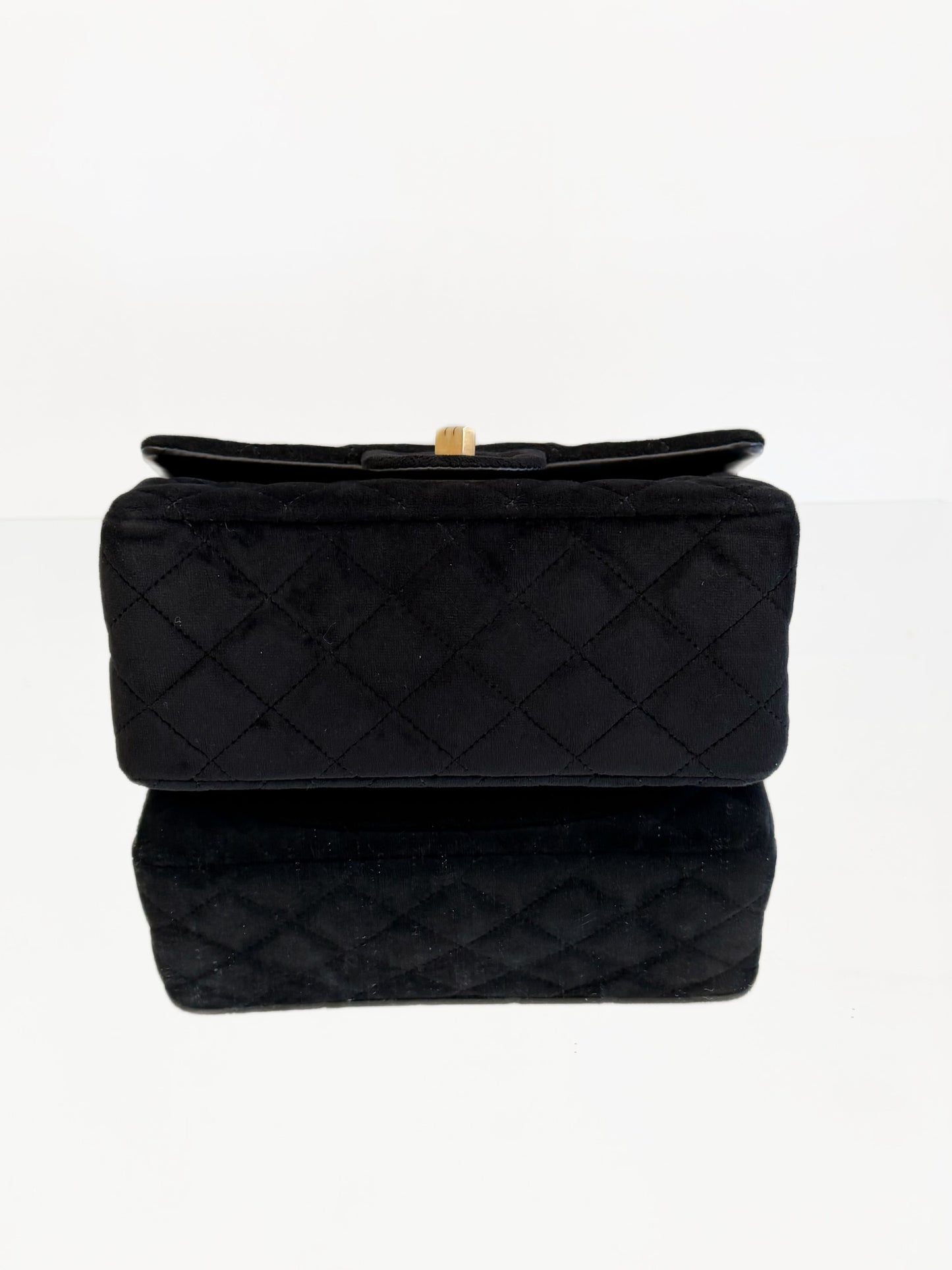 Chanel - 2.55 Mini Flap Bag - Velvet - Black - (mini)