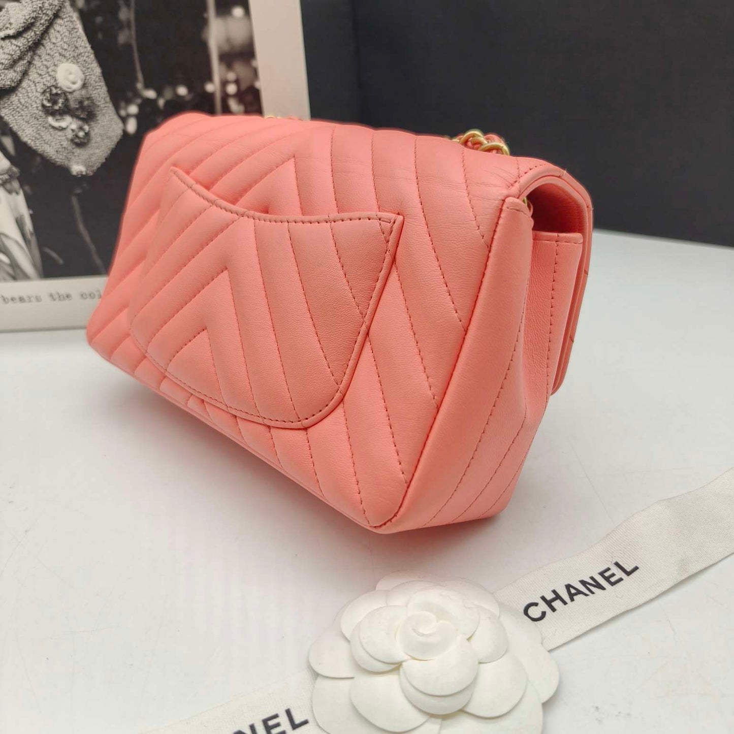 Chanel - Classic Flap (Chevron Mini) - Lambskin leather - Pink - (small)
