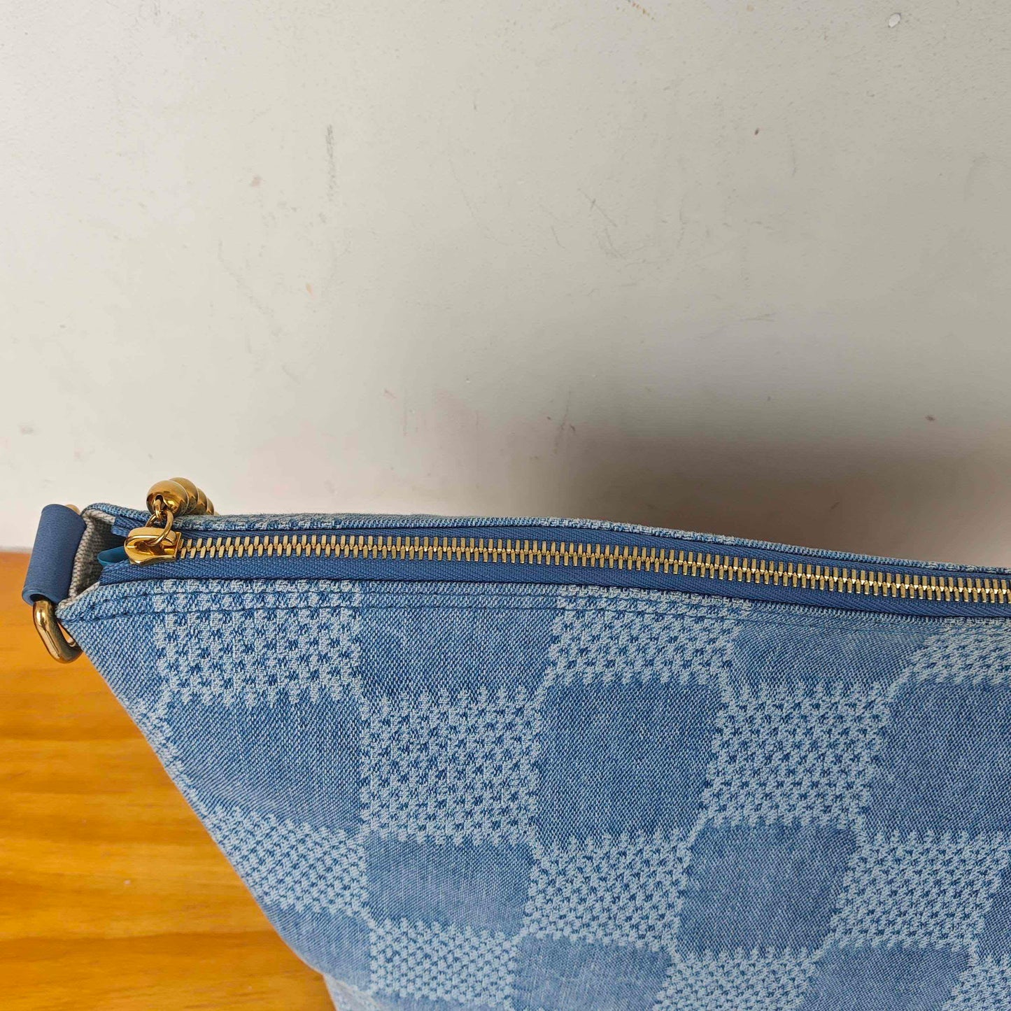 Louis Vuitton - Vagabond Hobo - Denim and leather - Blue - (Large)