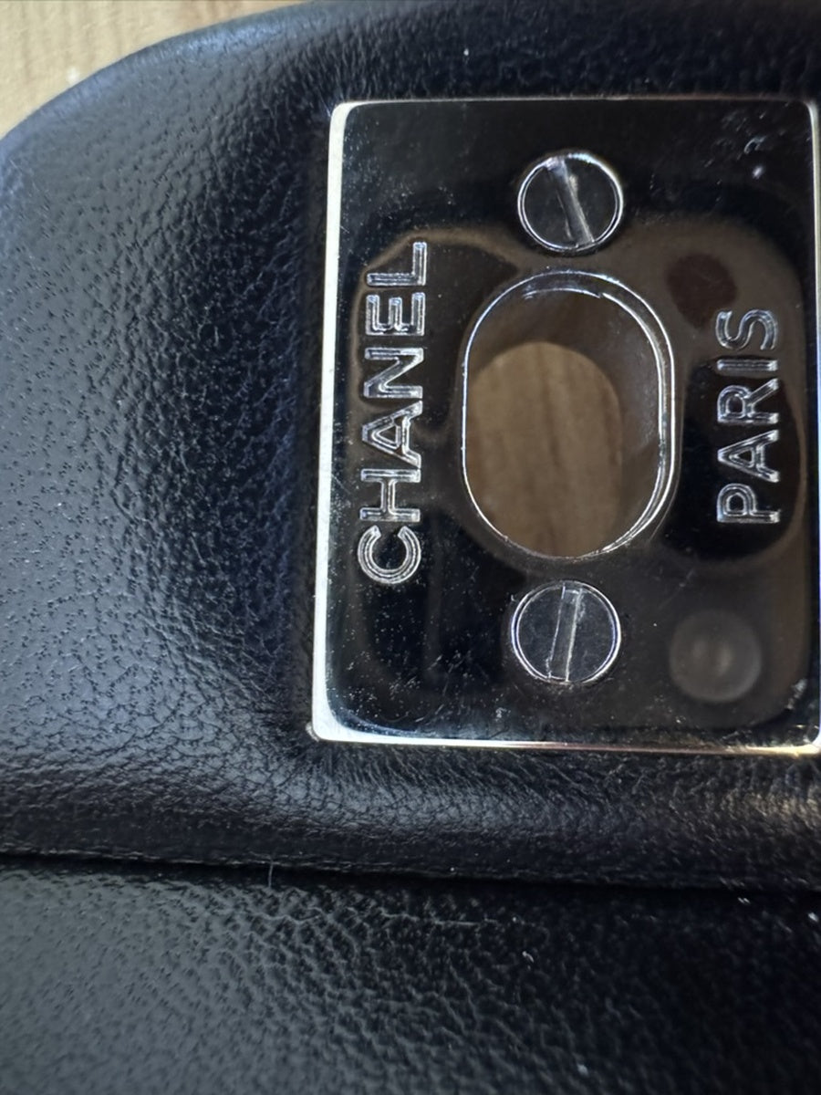 Chanel - Classic Flap Medium/Large - Lambskin leather - Black - (medium)
