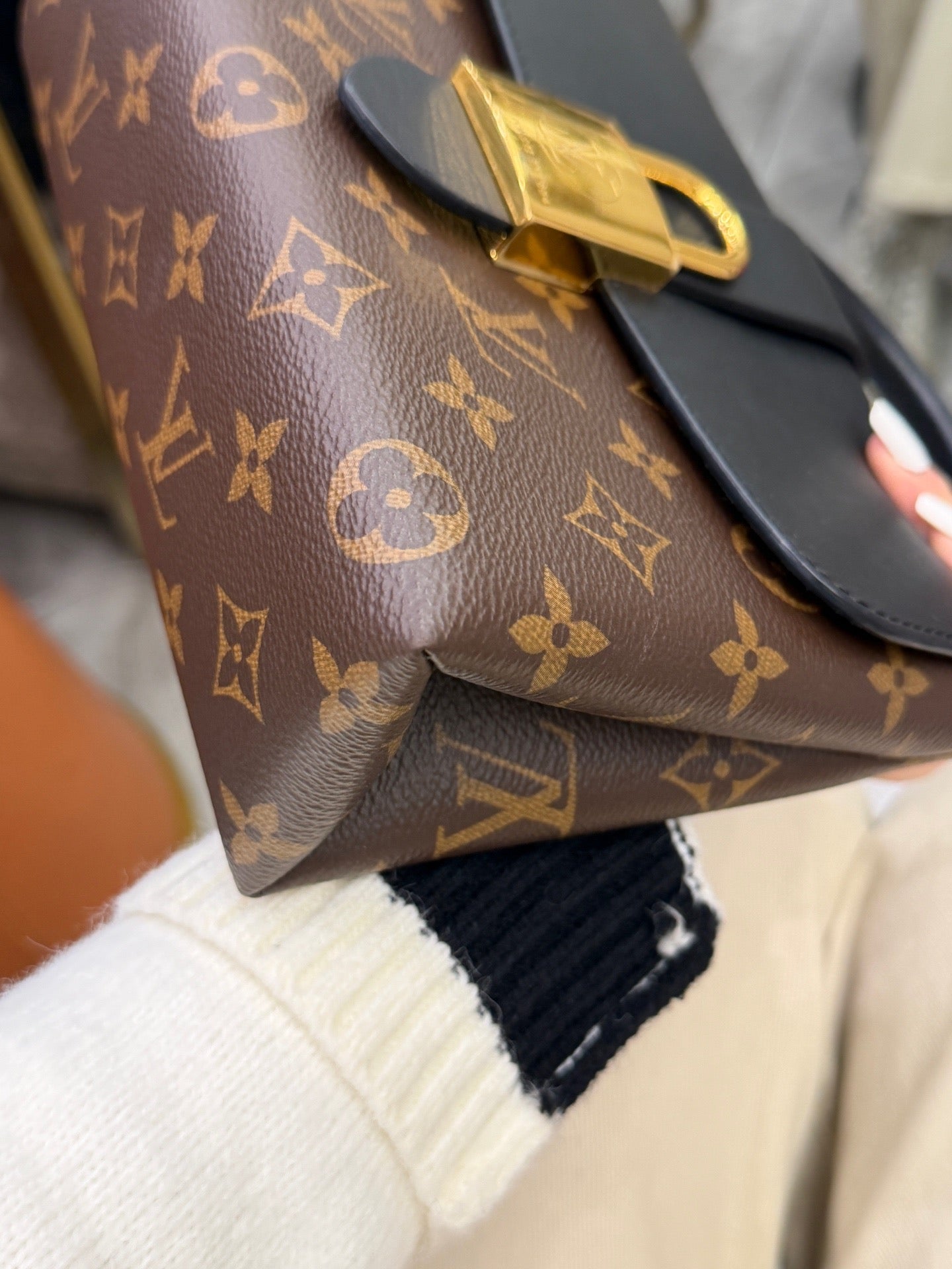 Louis Vuitton - Locky BB - Monogram coated canvas and leather - Brown and Black - (Mini)